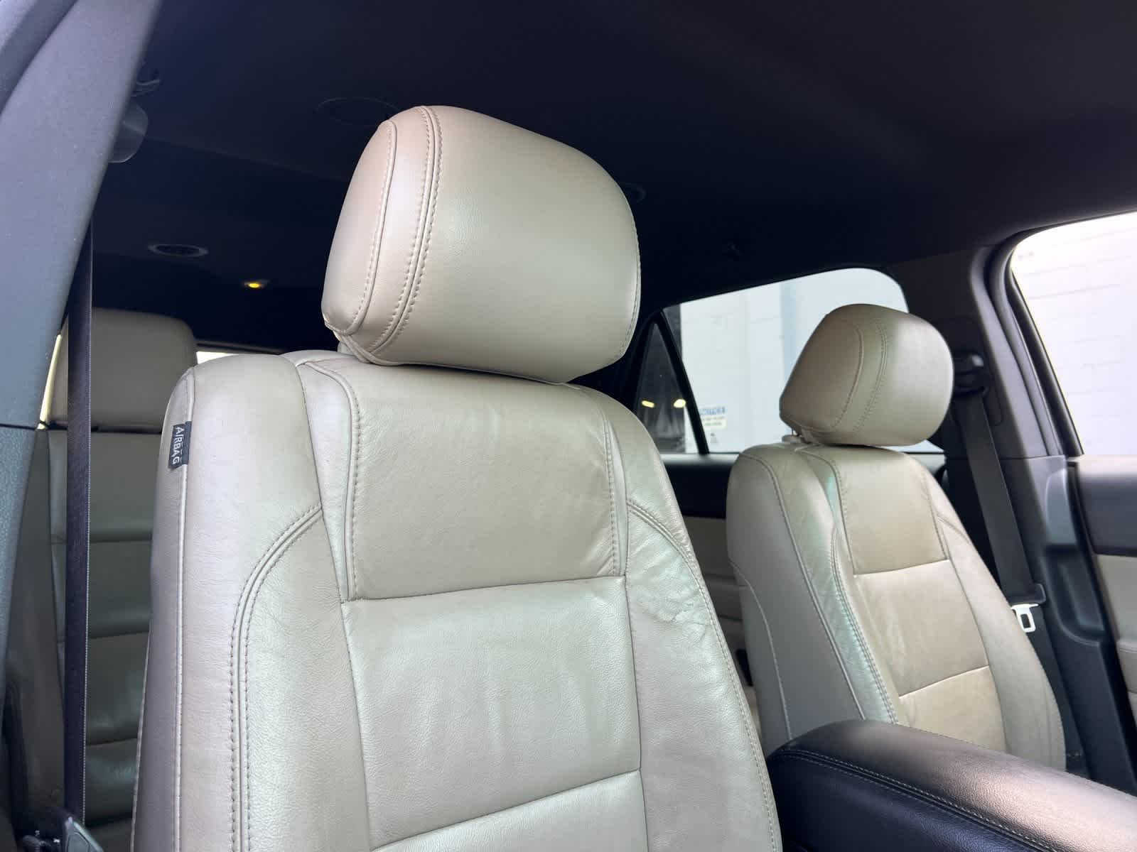 Thumbnail: 2014 Ford Explorer - 18