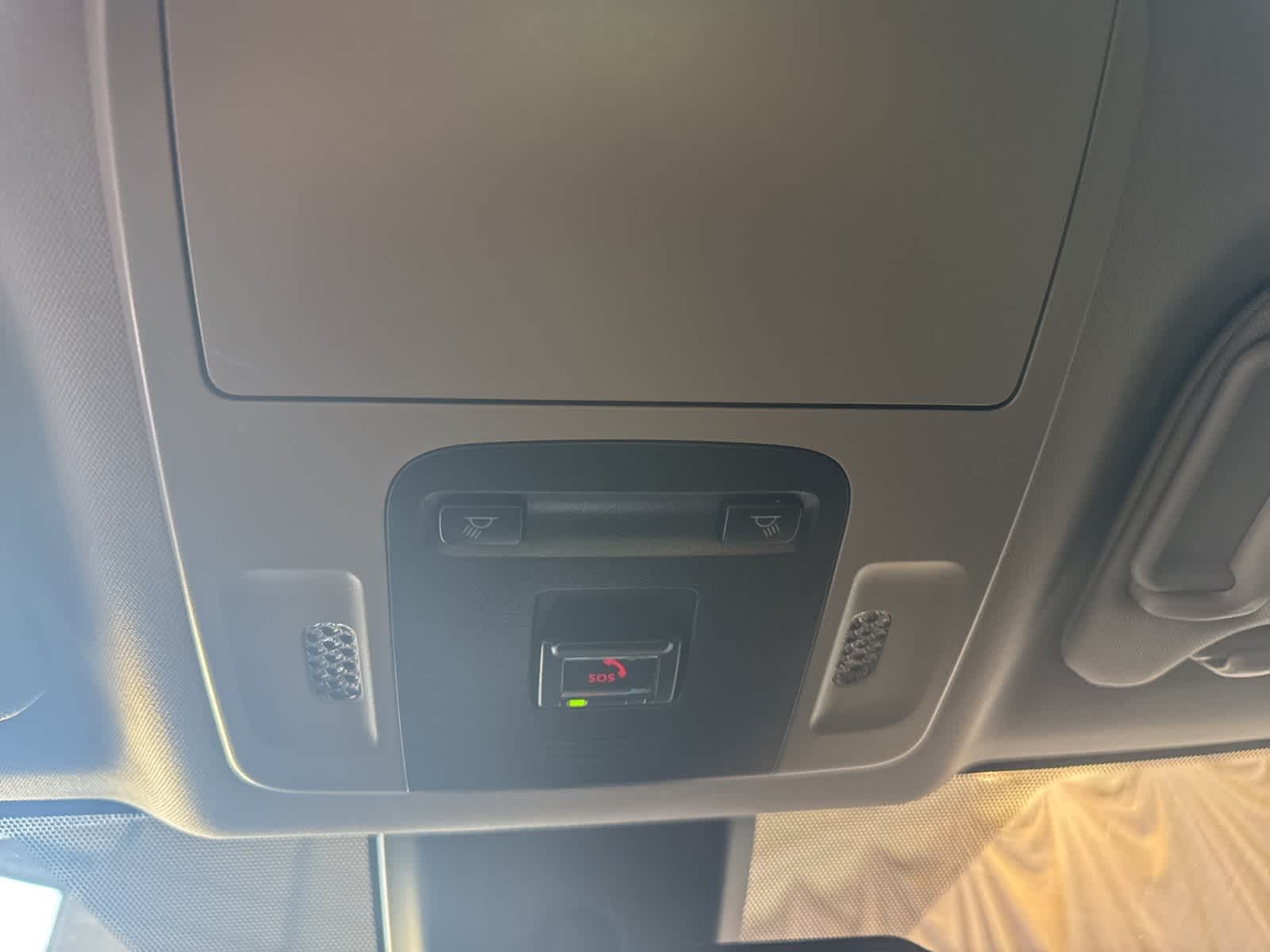 Thumbnail: 2021 Toyota Camry - 25