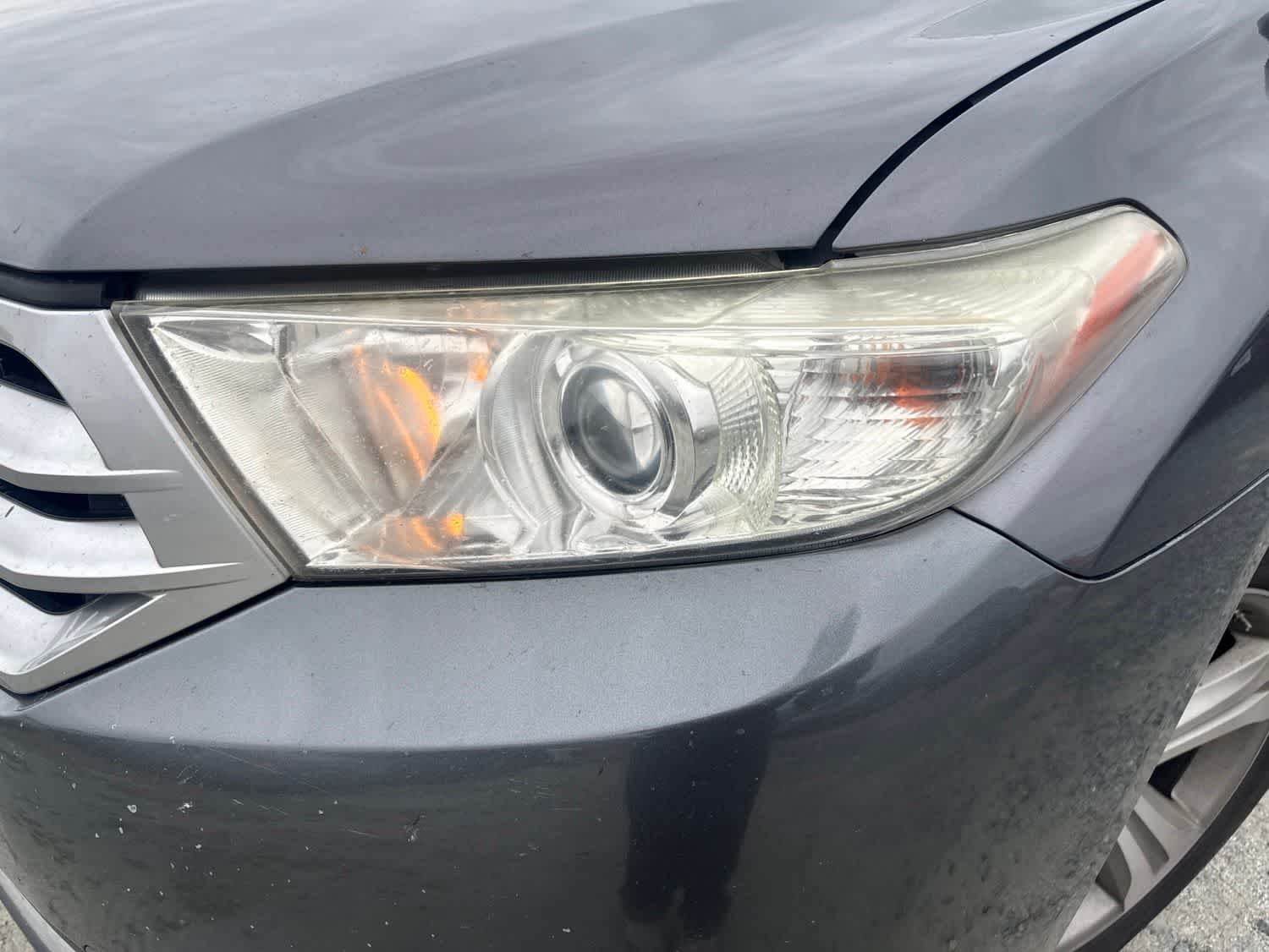 Thumbnail: 2013 Toyota Highlander - 9