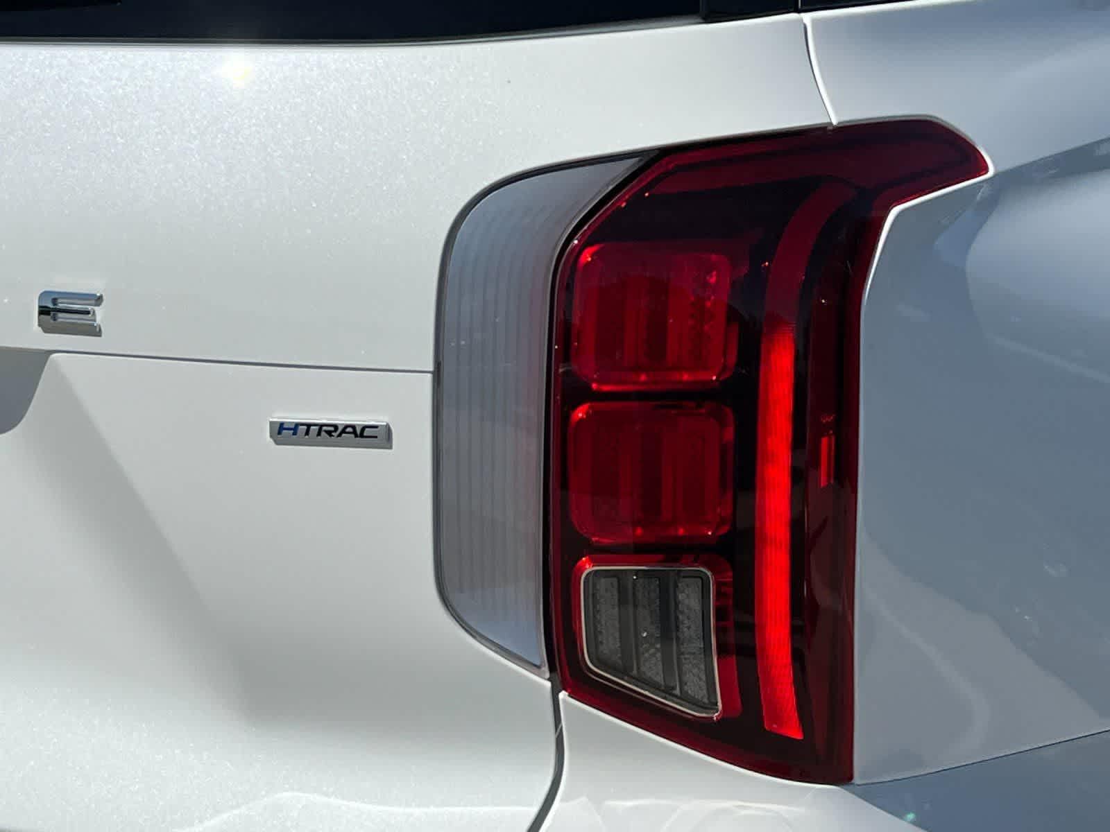 Thumbnail: 2025 Hyundai Palisade - 26