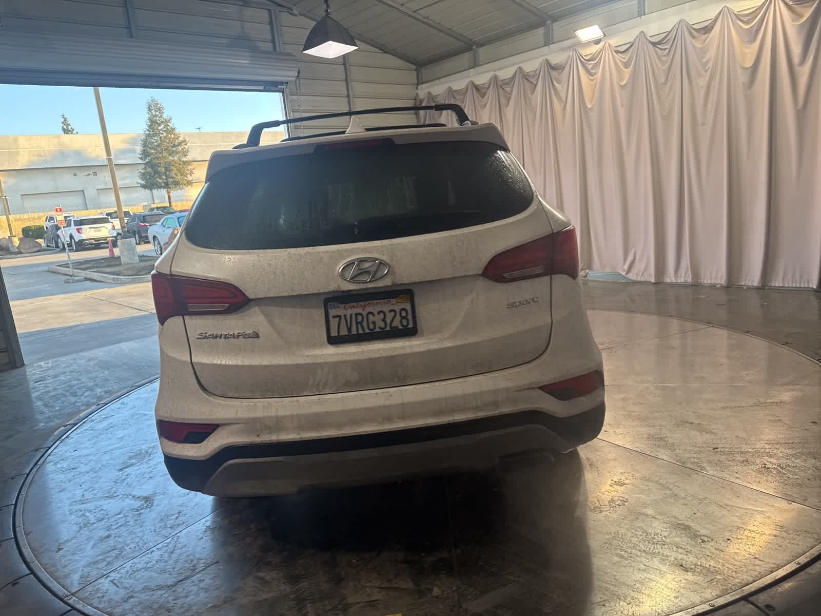 Thumbnail: 2017 Hyundai Santa Fe - 6