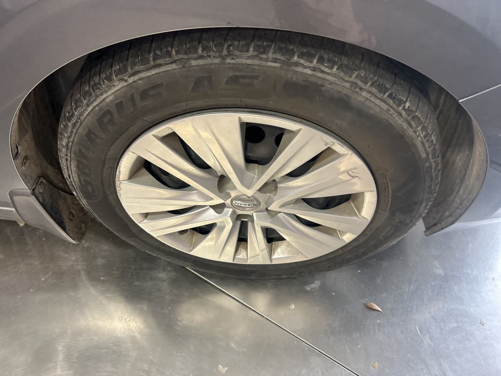 Thumbnail: 2020 Nissan Sentra - 5