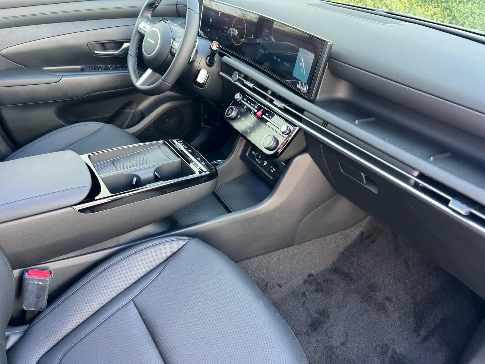 Thumbnail: 2025 Hyundai Tucson - 16