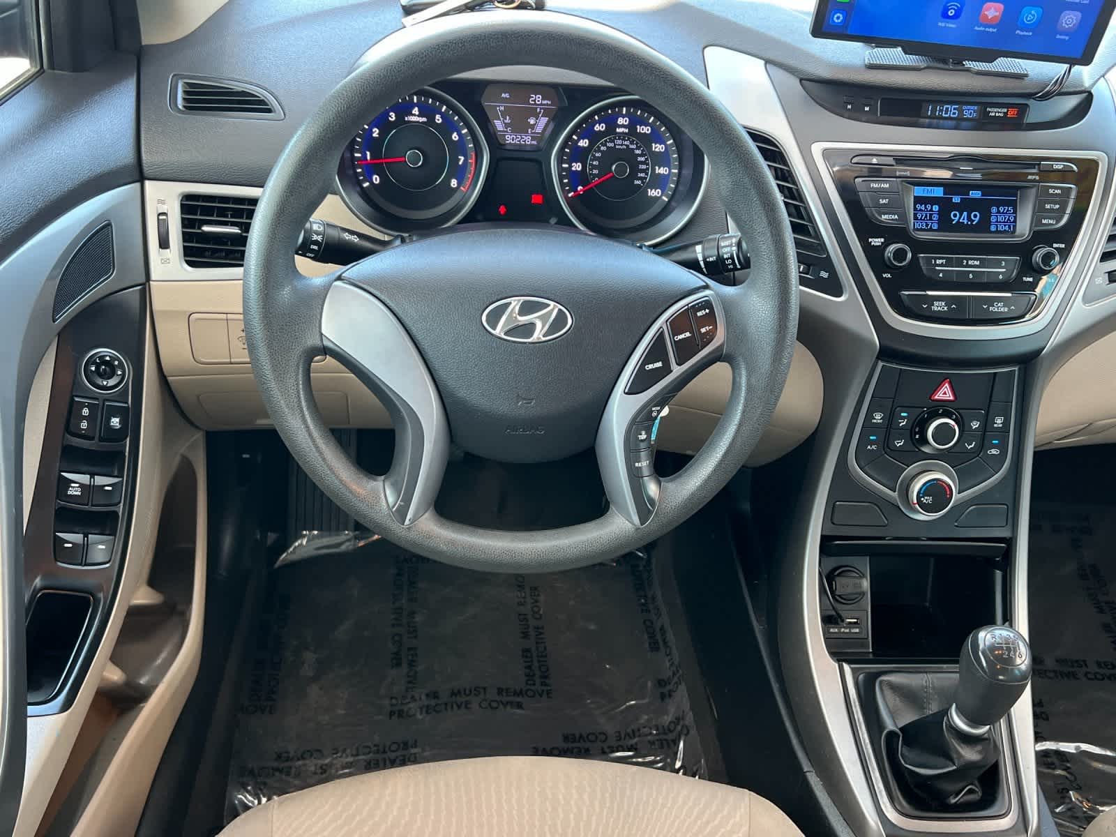 Thumbnail: 2015 Hyundai Elantra - 14