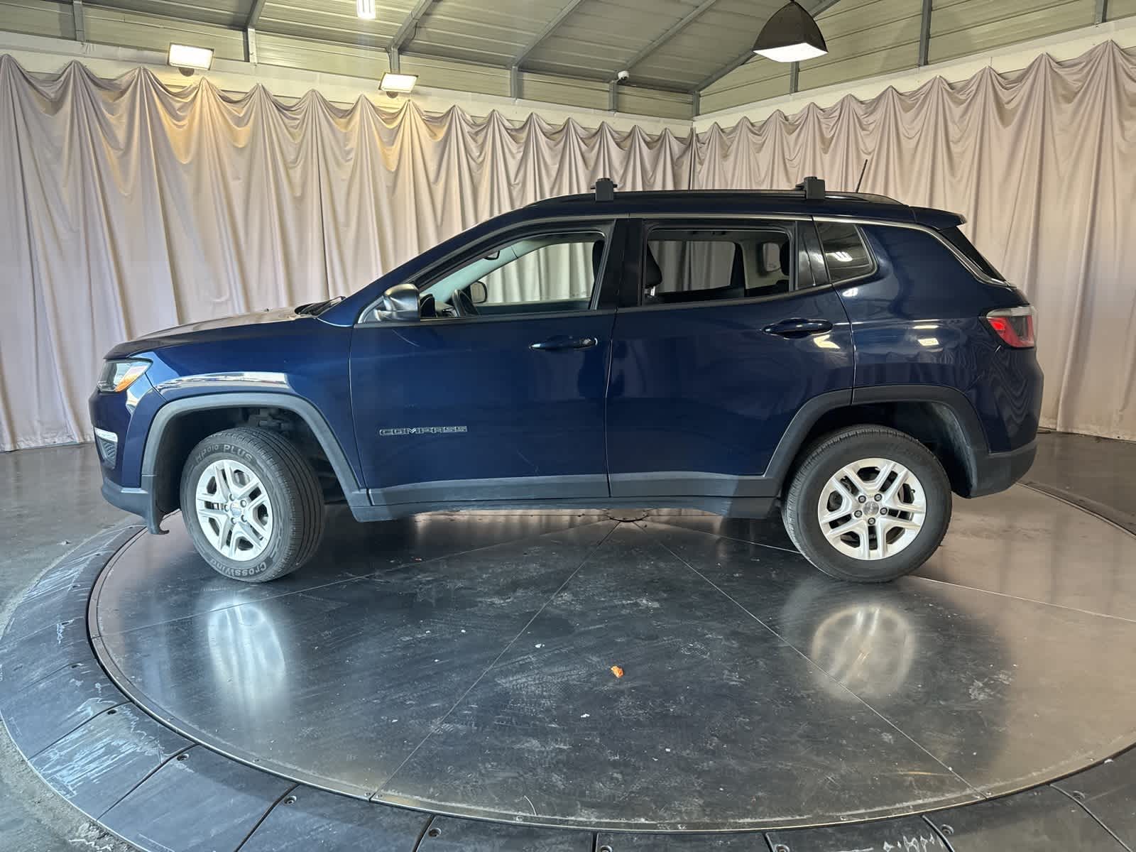 Thumbnail: 2019 Jeep Compass - 8