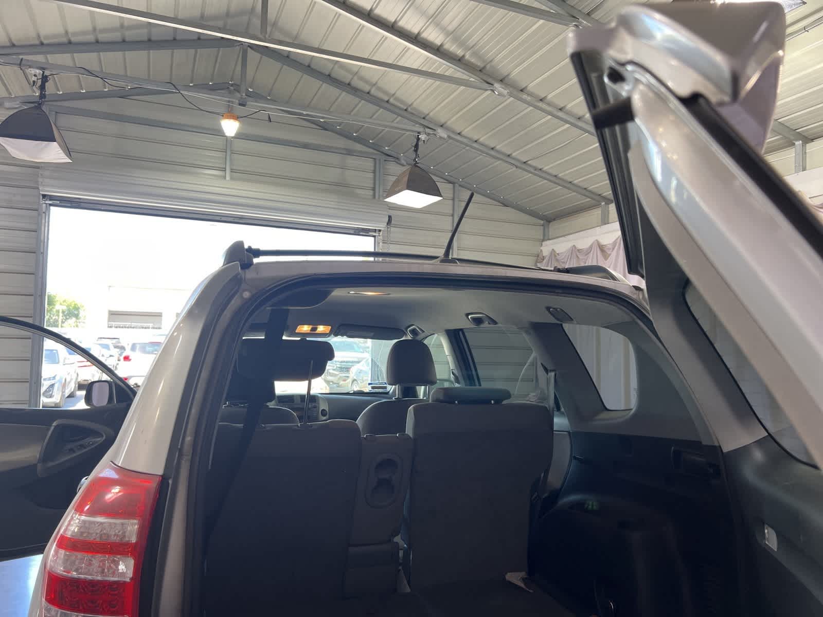 Thumbnail: 2011 Toyota RAV4 - 13