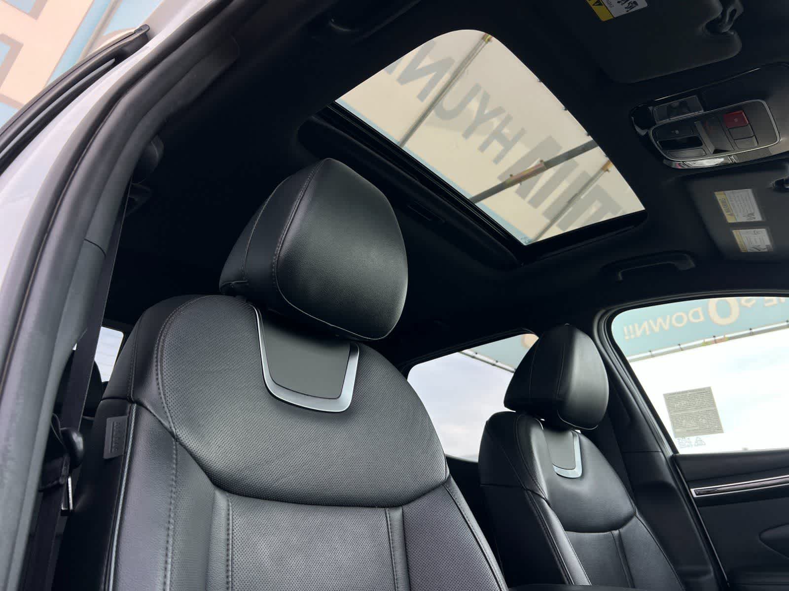 Thumbnail: 2023 Hyundai Santa Cruz - 17