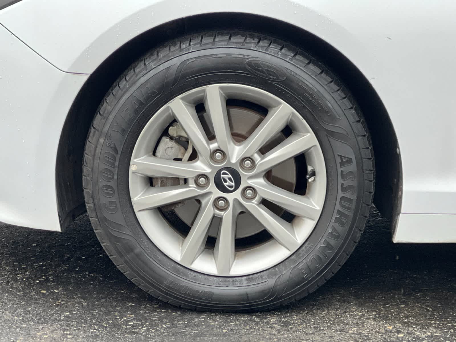 Thumbnail: 2016 Hyundai Sonata - 24