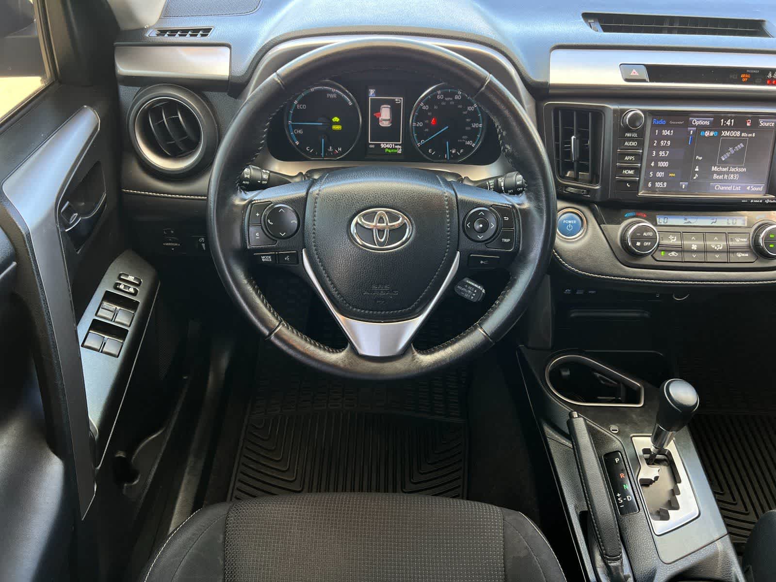 Thumbnail: 2017 Toyota RAV4 - 15