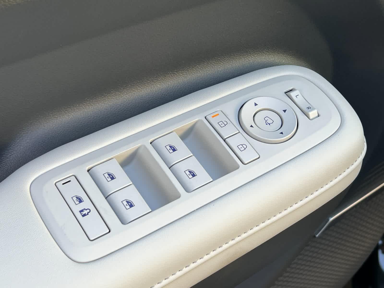 Thumbnail: 2026 Hyundai Santa Fe - 13