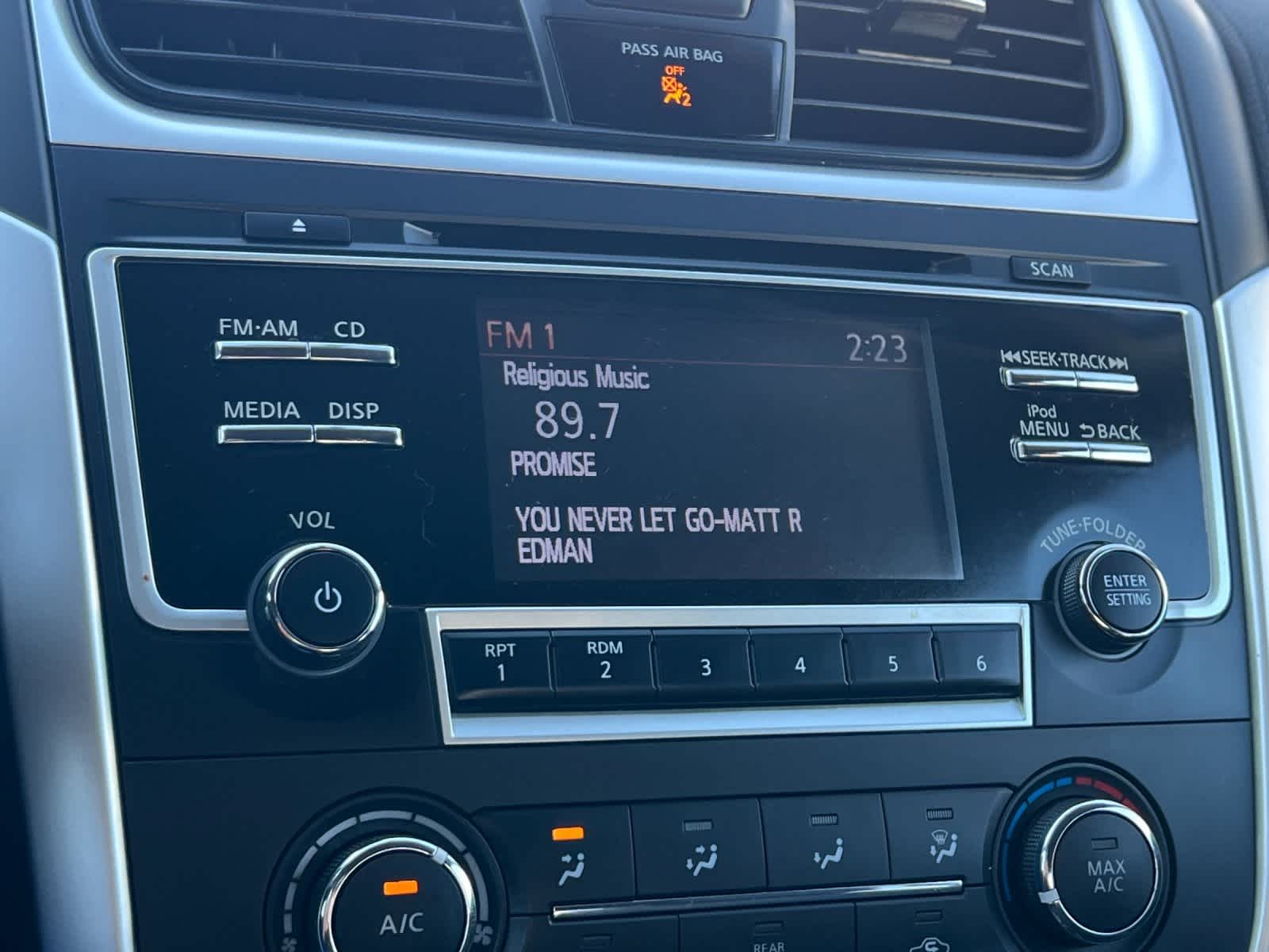 Thumbnail: 2018 Nissan Altima - 17