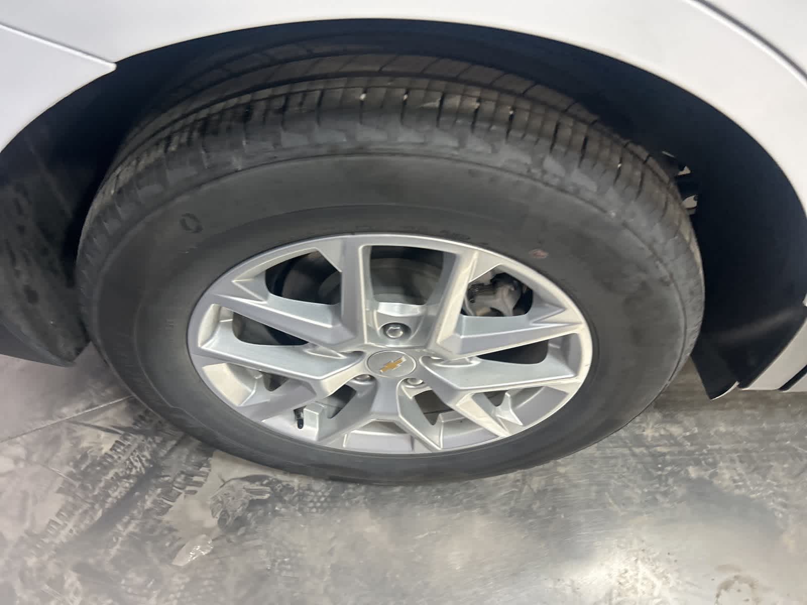 Thumbnail: 2024 Chevrolet Equinox - 8