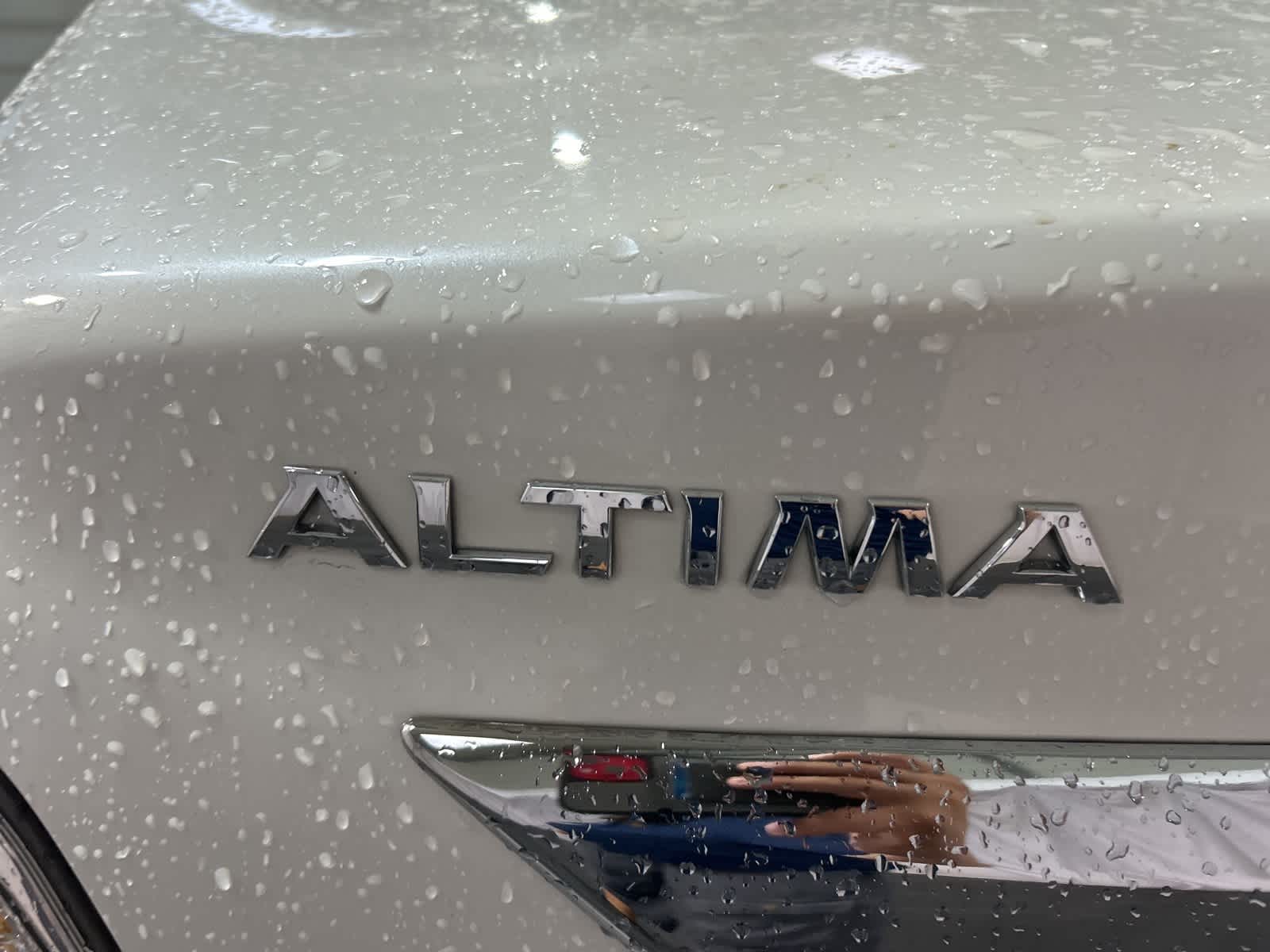 Thumbnail: 2015 Nissan Altima - 12