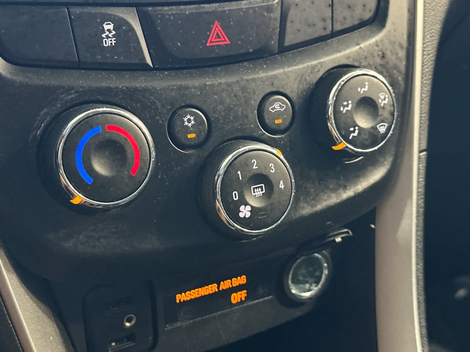 Thumbnail: 2019 Chevrolet Trax - 19