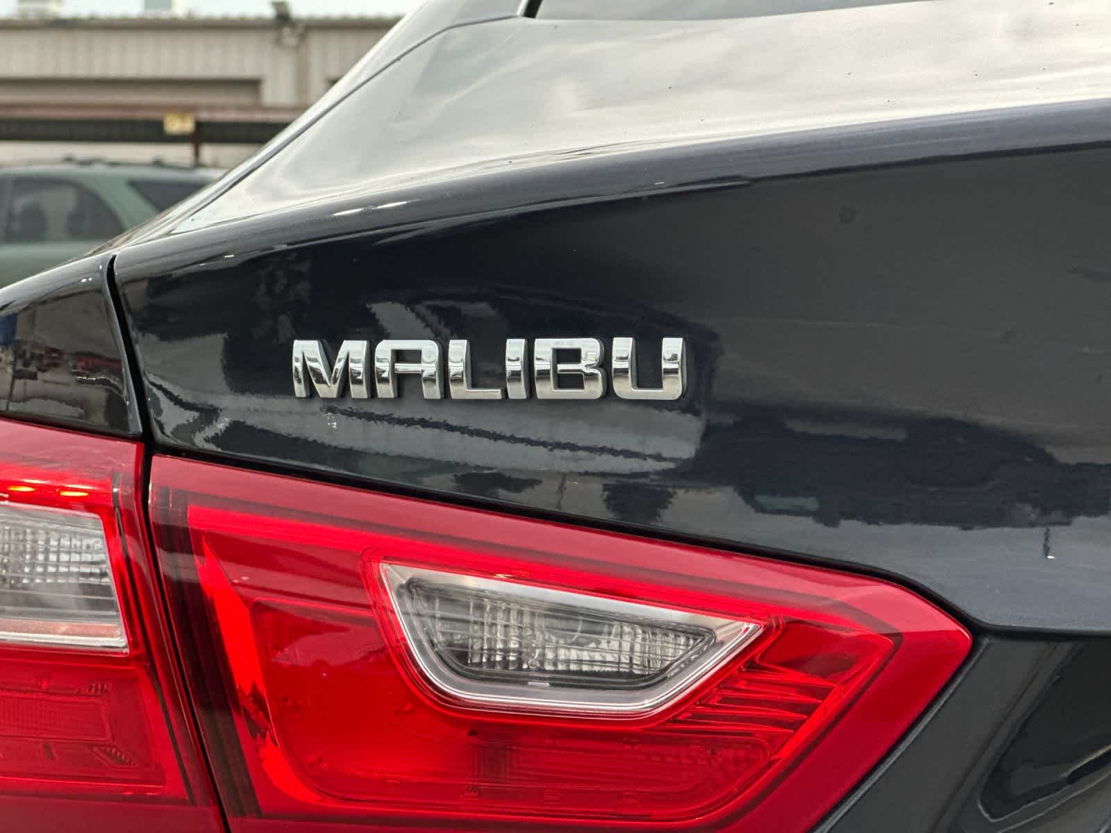 Thumbnail: 2023 Chevrolet Malibu - 27