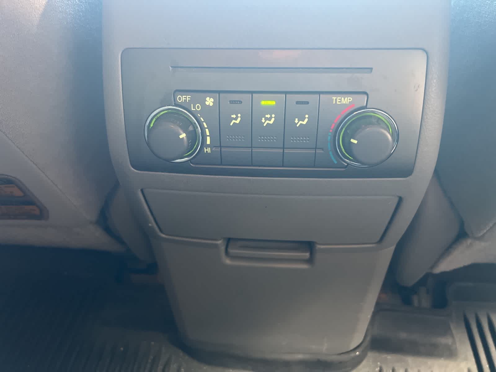 Thumbnail: 2008 Toyota Highlander - 18