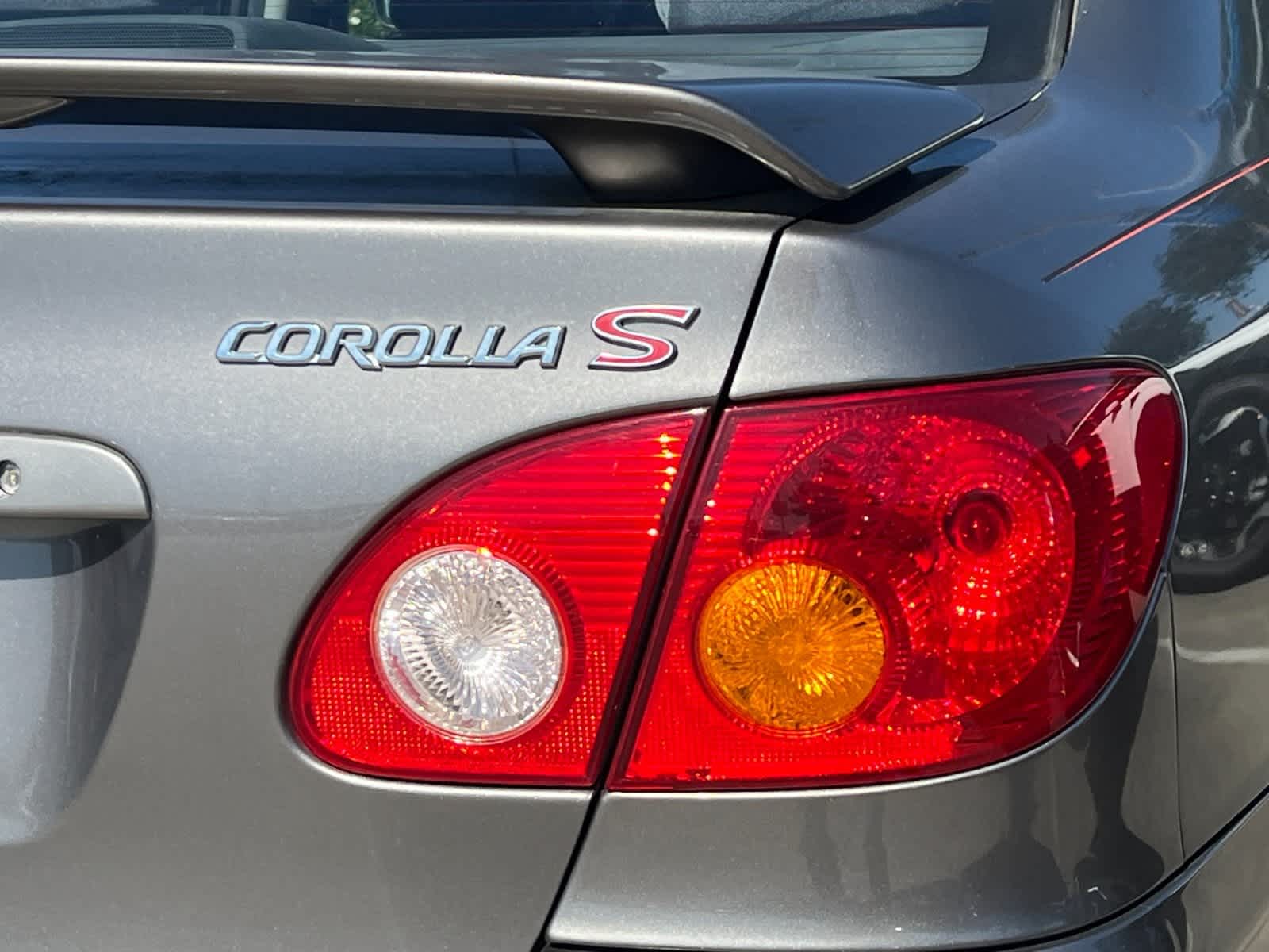 Thumbnail: 2004 Toyota Corolla - 23