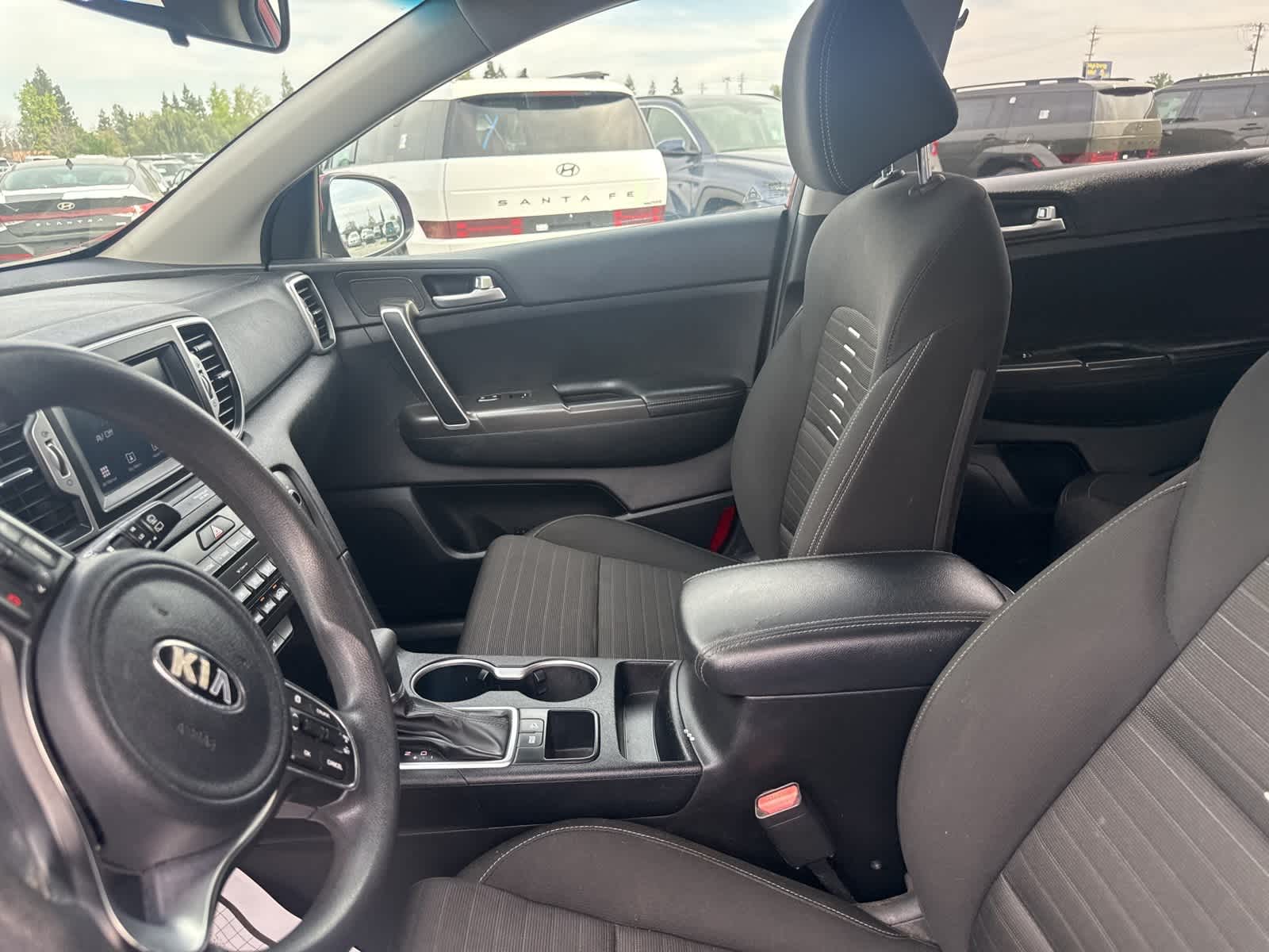 Thumbnail: 2017 Kia Sportage - 19