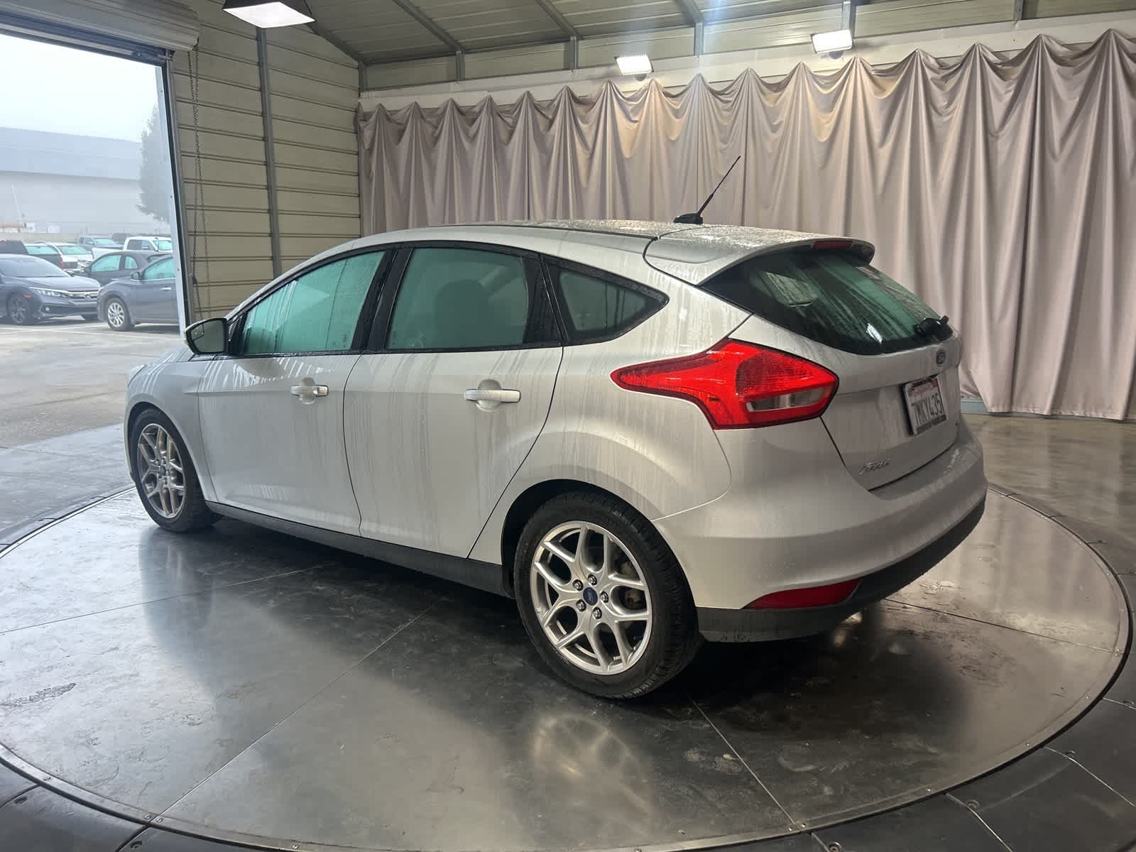 Thumbnail: 2015 Ford Focus - 14