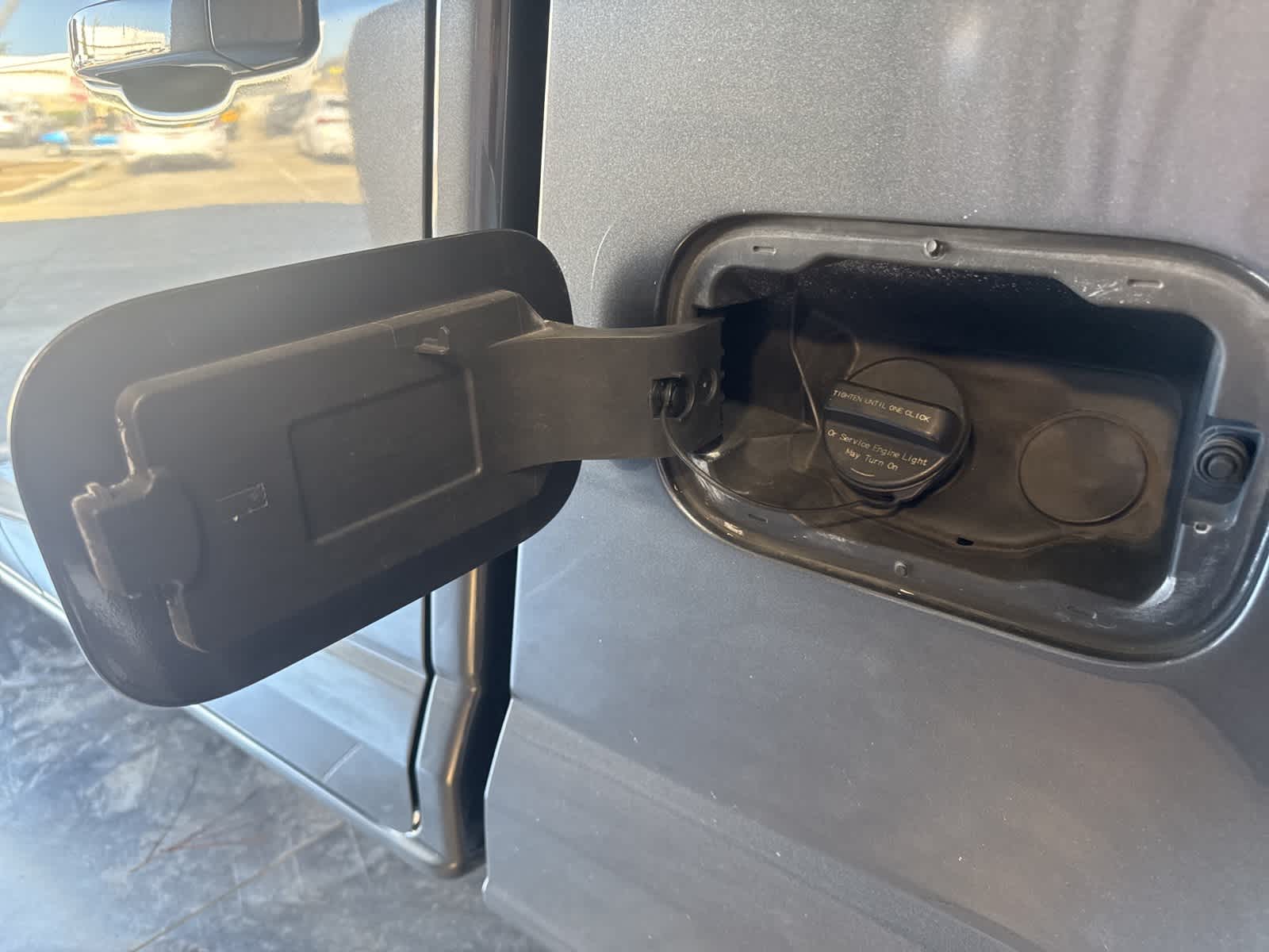 Thumbnail: 2016 Chevrolet Colorado - 16