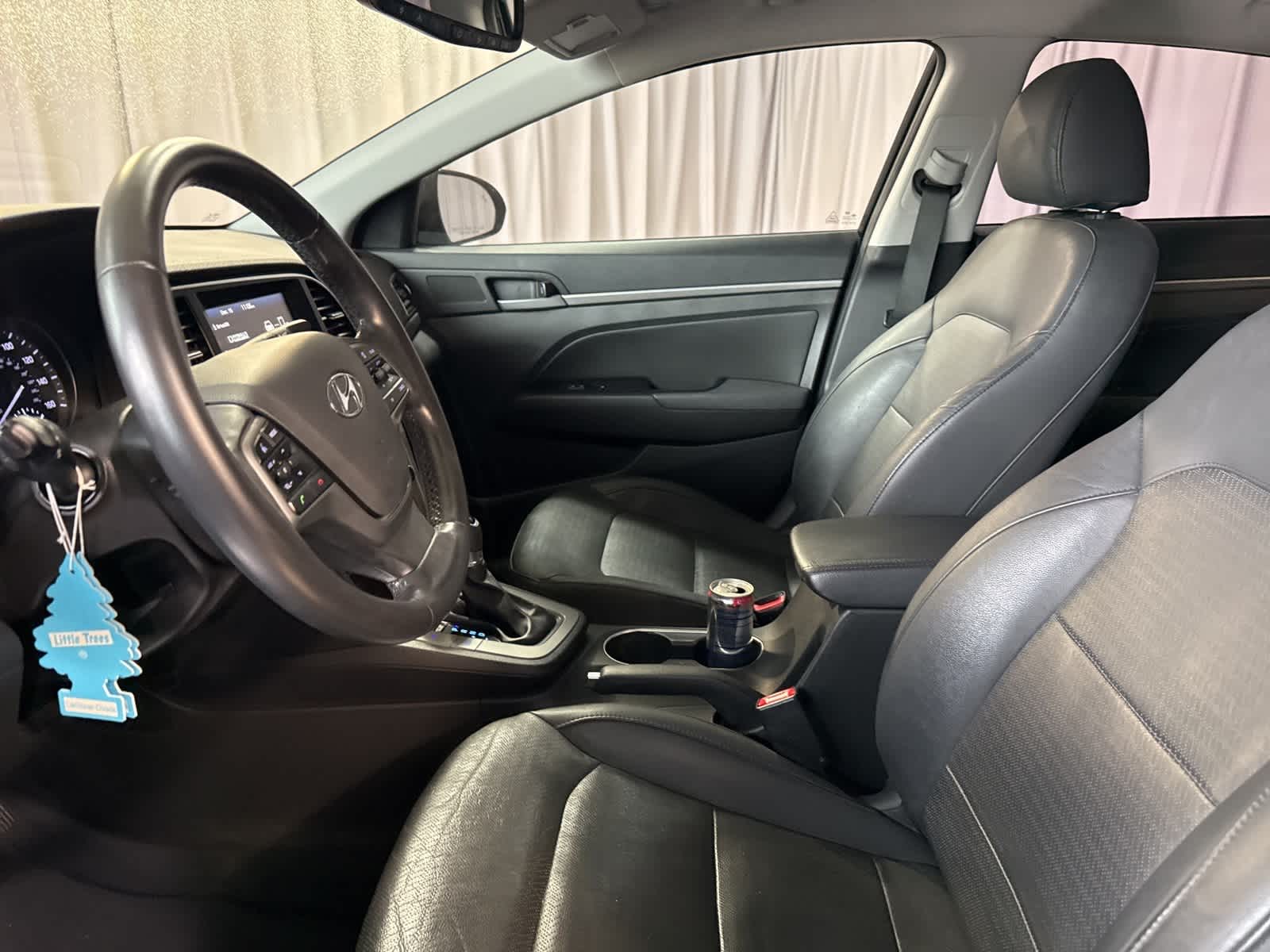 Thumbnail: 2017 Hyundai Elantra - 21