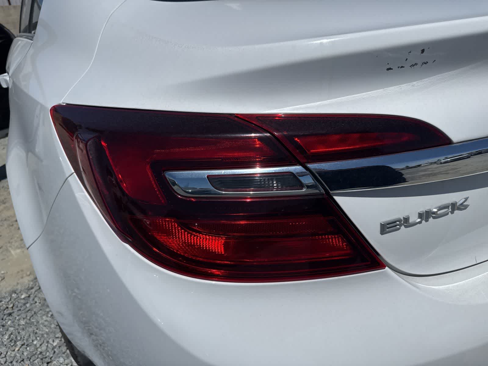 Thumbnail: 2017 Buick Regal - 6