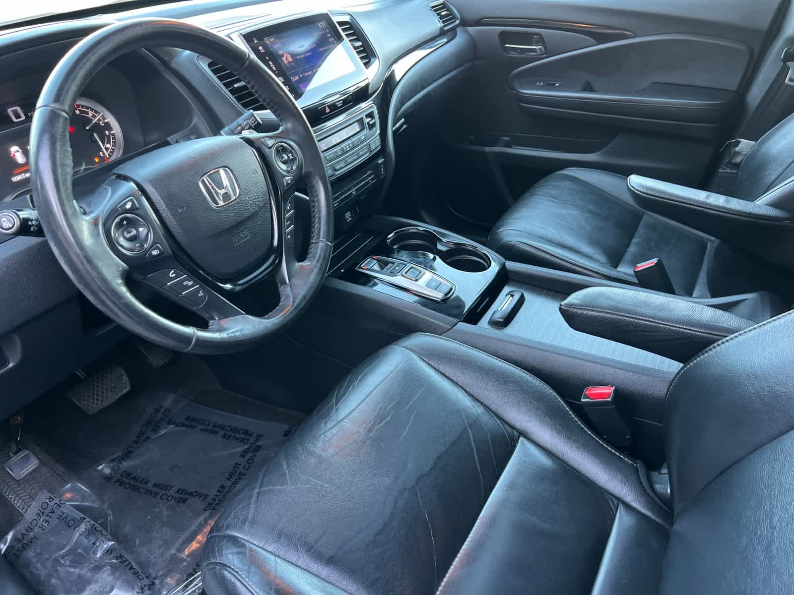 Thumbnail: 2018 Honda Pilot - 12