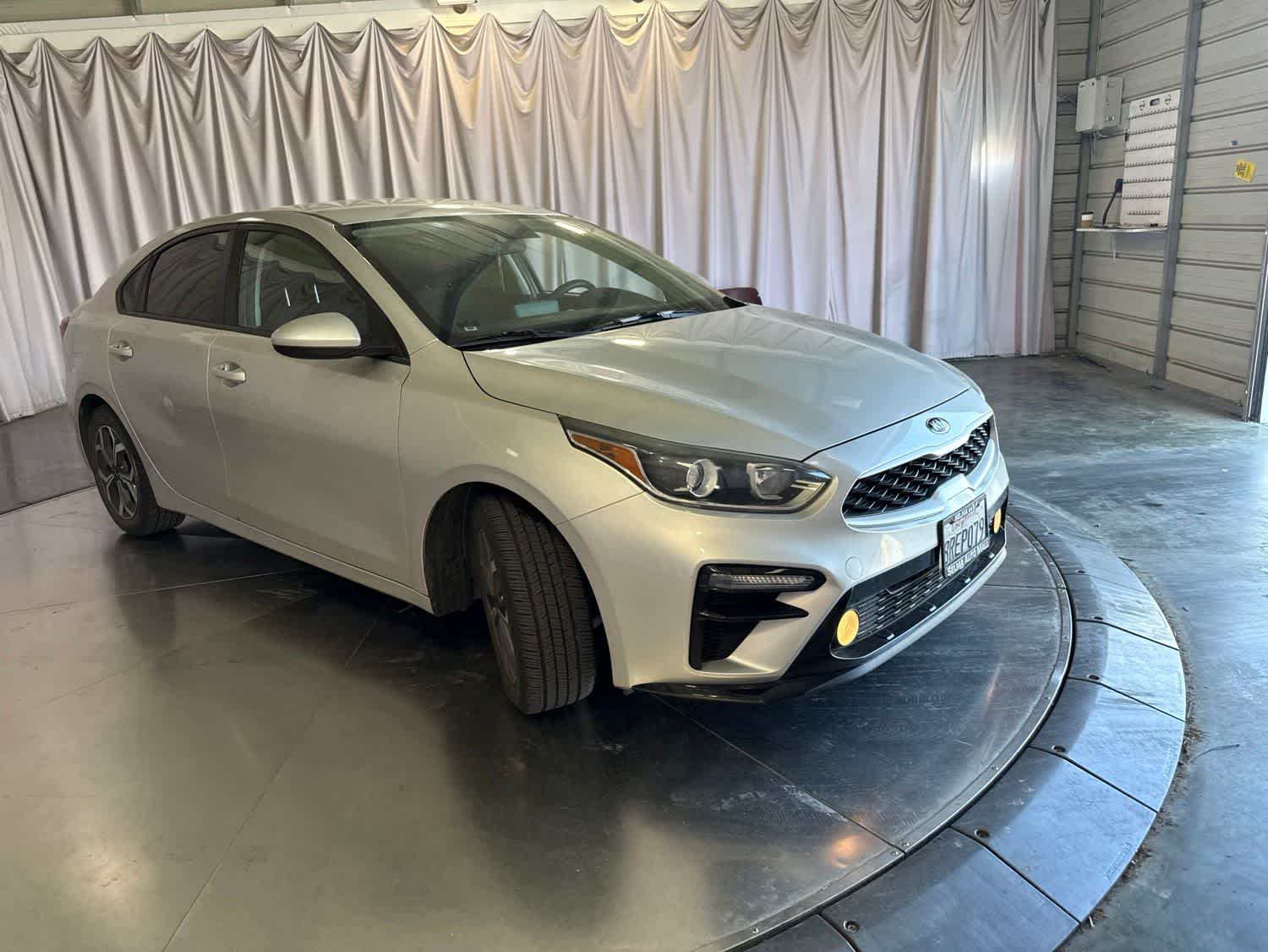 Thumbnail: 2019 Kia Forte - 2