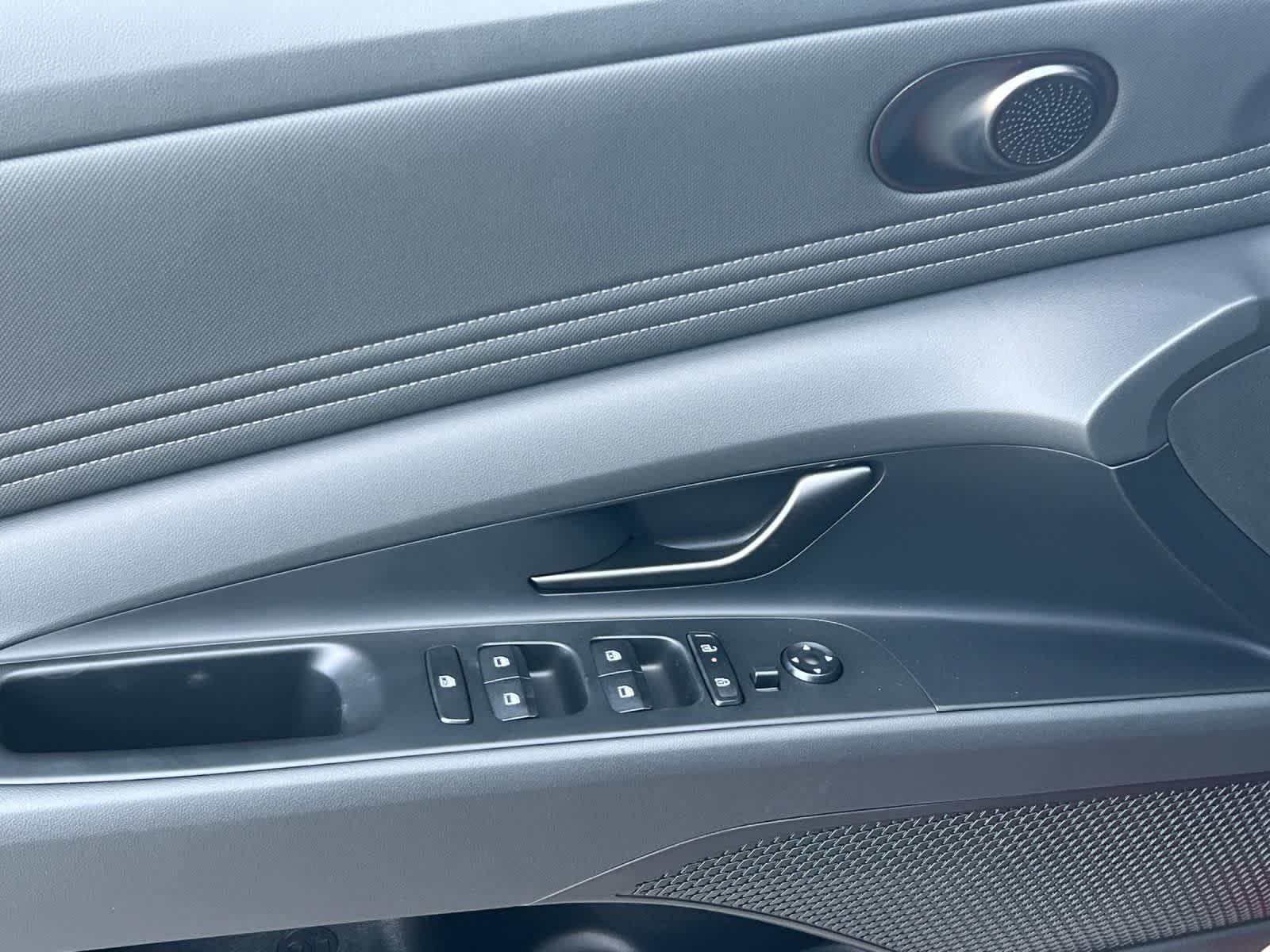 Thumbnail: 2026 Hyundai Elantra - 13