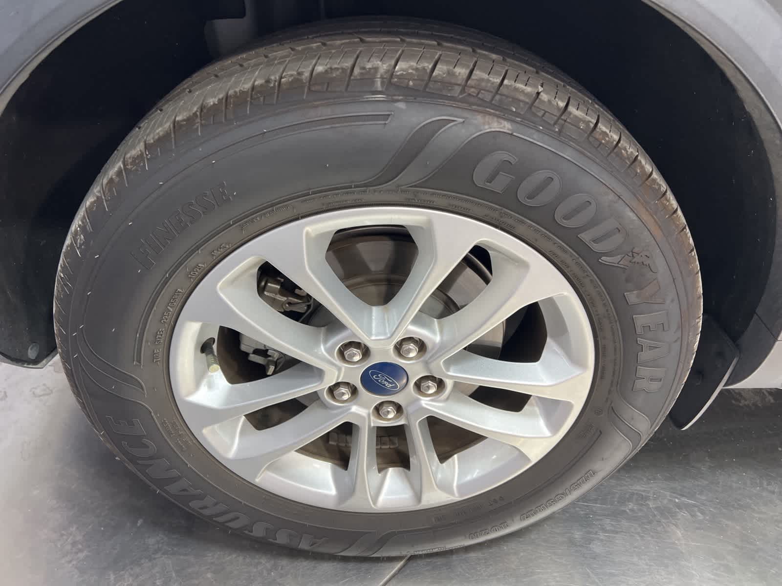 Thumbnail: 2020 Ford Escape - 10