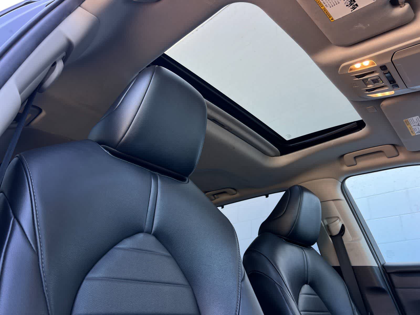 Thumbnail: 2021 Toyota Highlander - 19