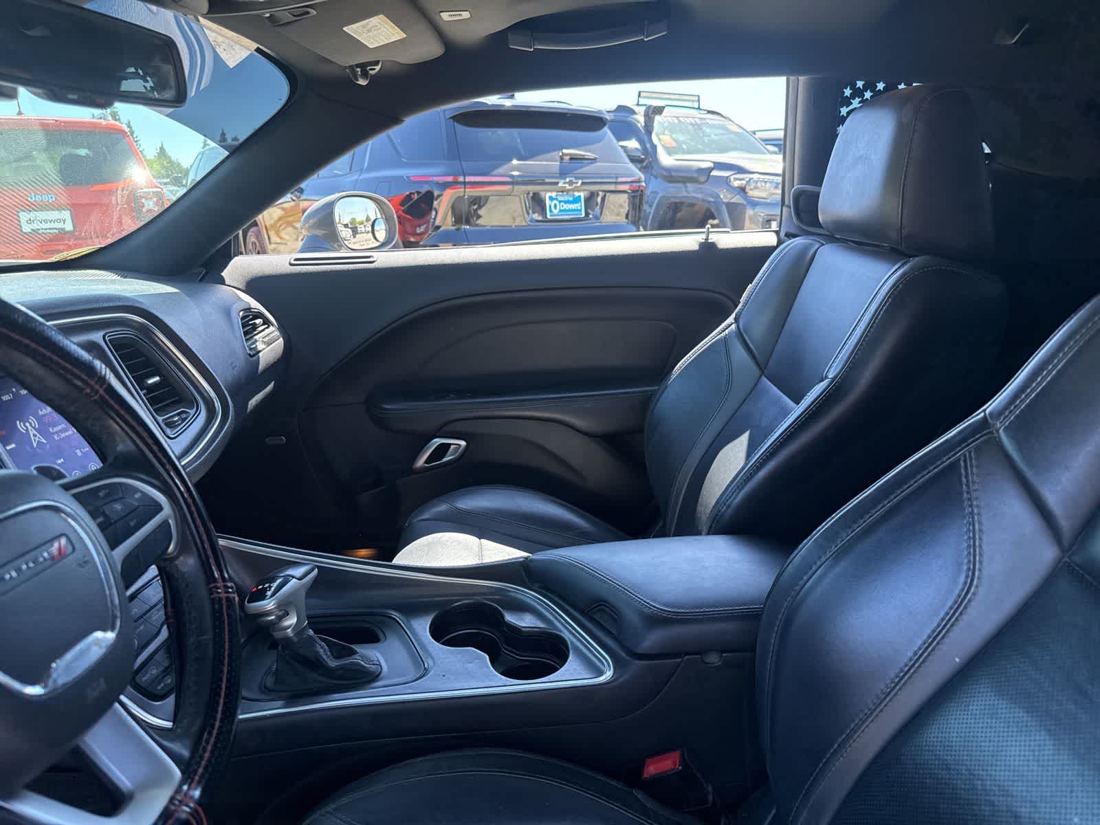 Thumbnail: 2017 Dodge Challenger - 17