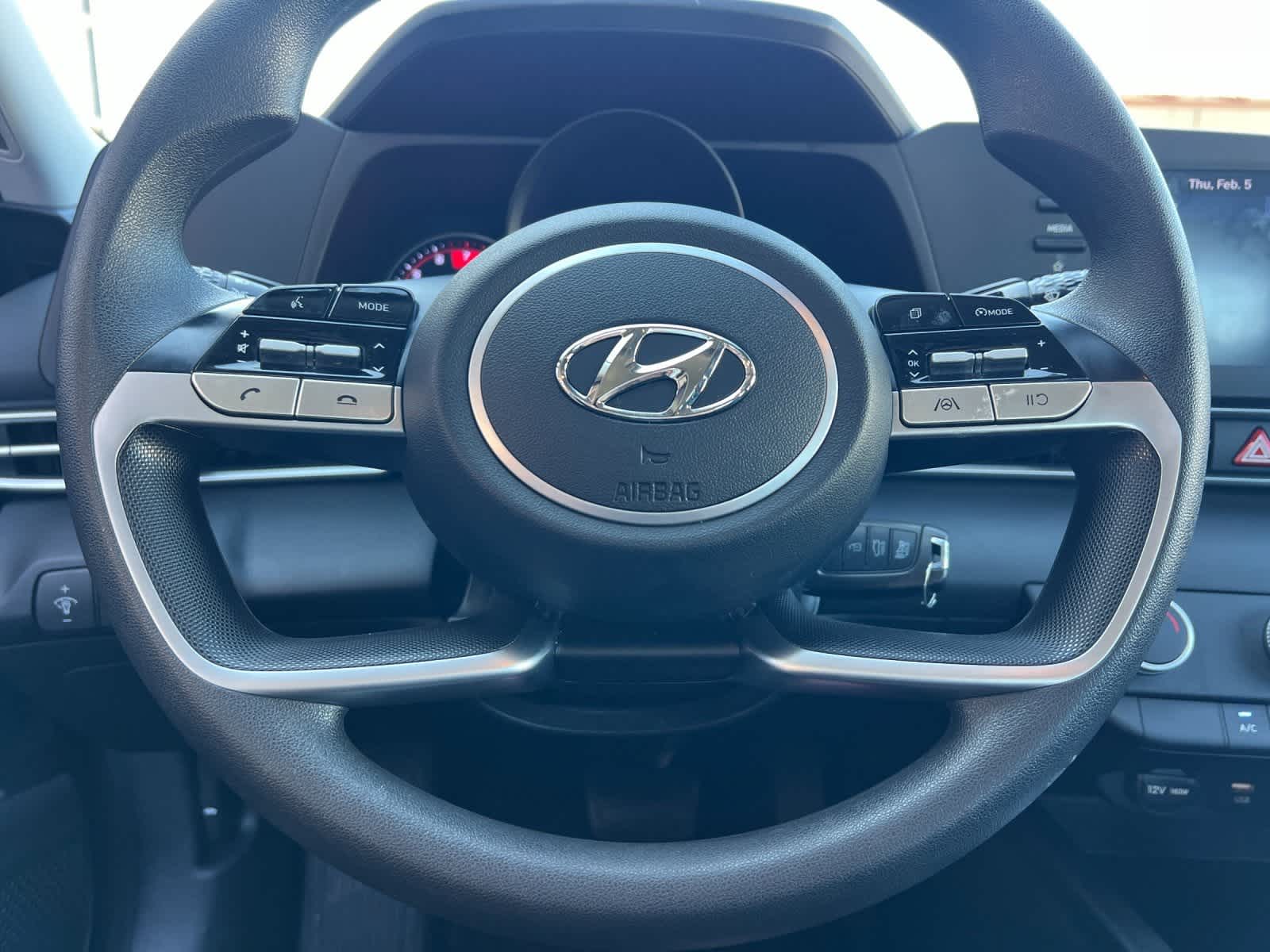 Thumbnail: 2023 Hyundai Elantra - 22