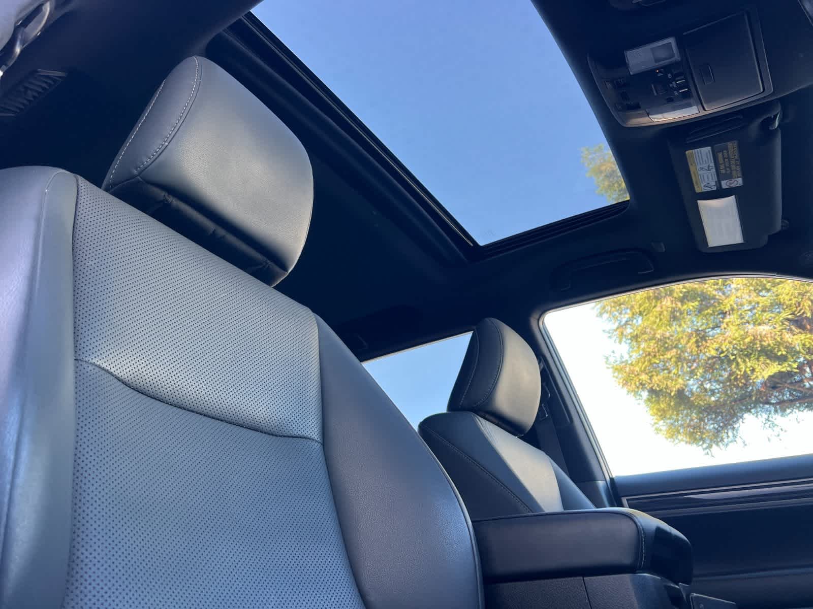 Thumbnail: 2021 Lexus GX - 18