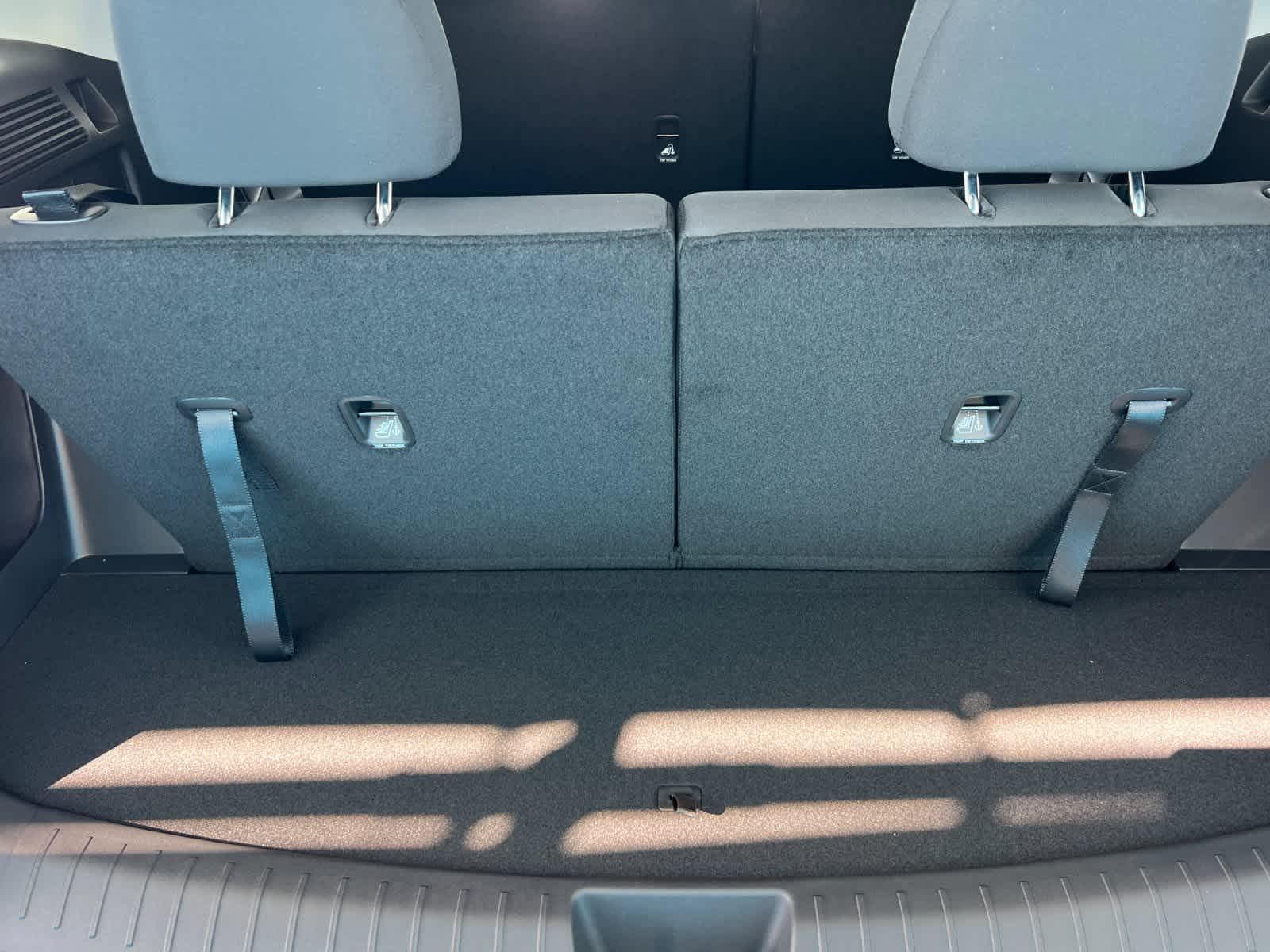 Thumbnail: 2026 Hyundai Santa Fe - 16