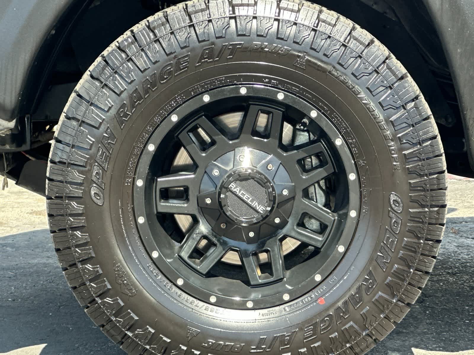 Thumbnail: 2014 Toyota Tacoma - 24