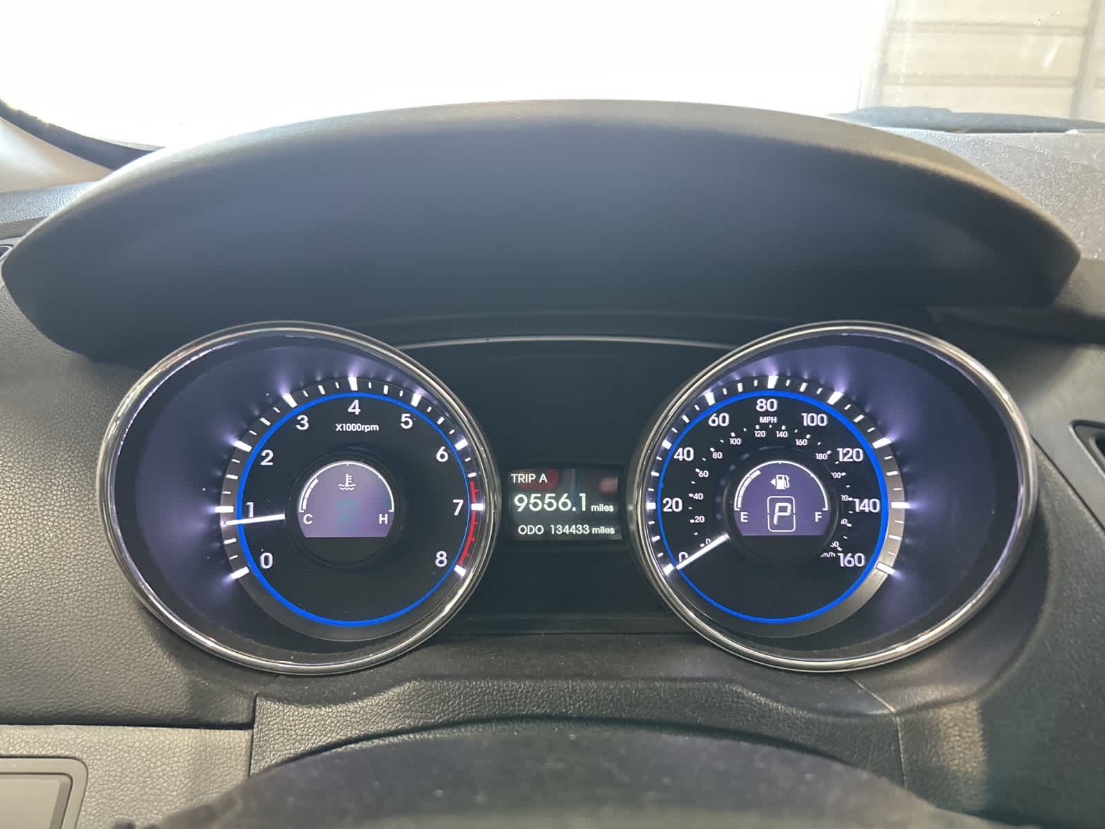 Thumbnail: 2014 Hyundai Sonata - 27