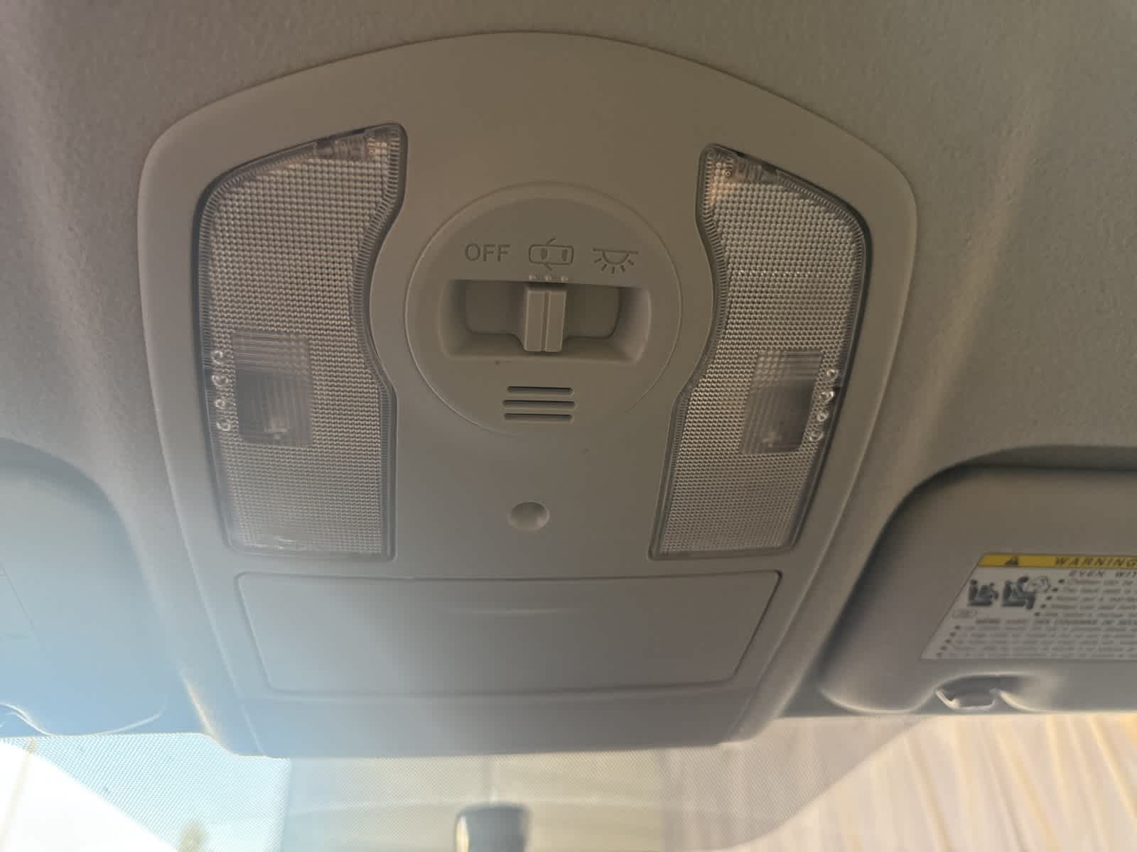 Thumbnail: 2014 Toyota Prius - 25