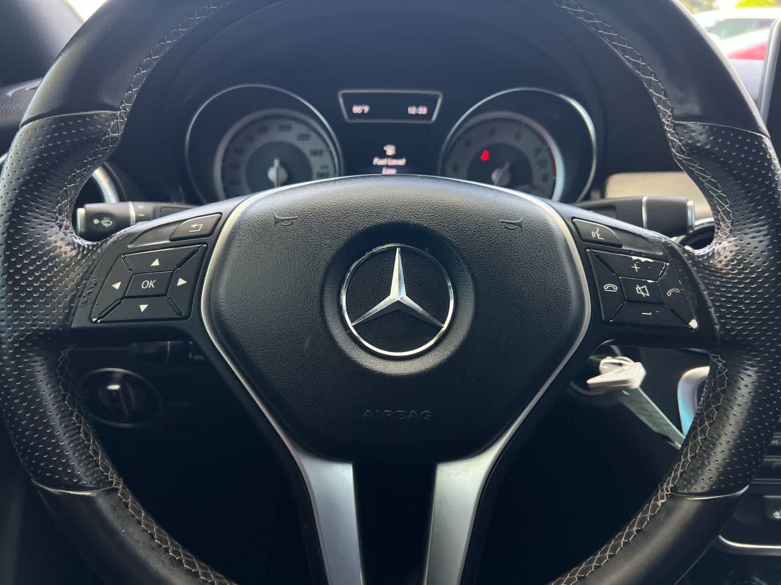 Thumbnail: 2014 Mercedes-Benz CLA - 23