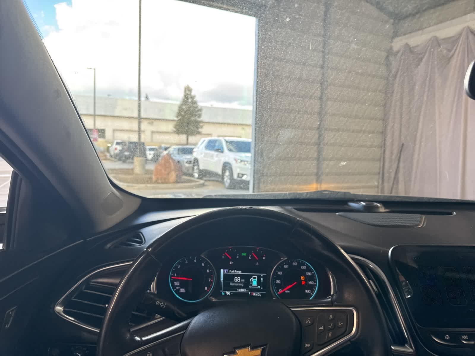 Thumbnail: 2017 Chevrolet Malibu - 17