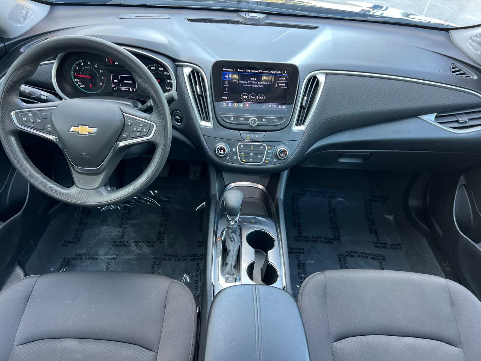 Thumbnail: 2024 Chevrolet Malibu - 4