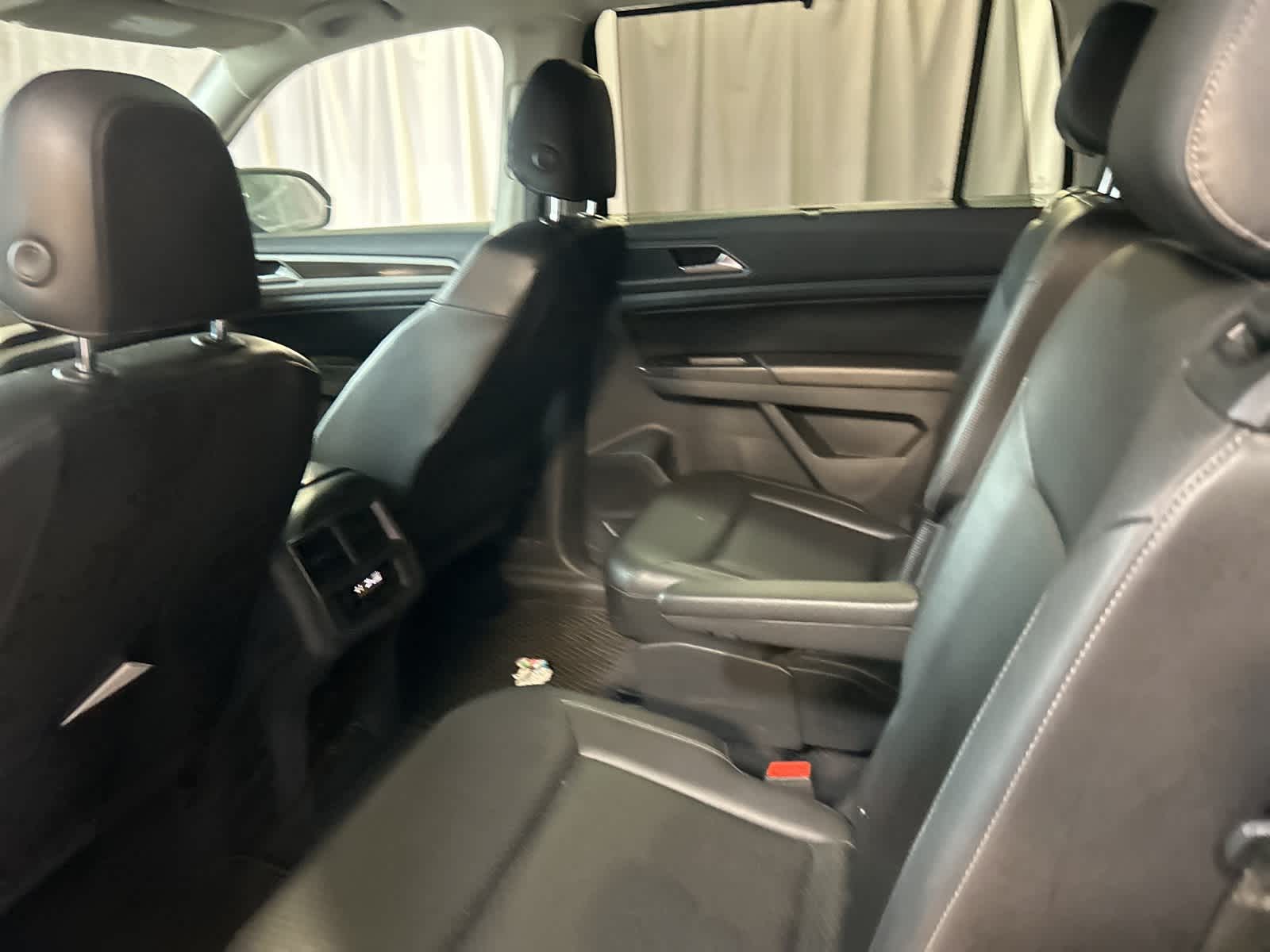 Thumbnail: 2019 Volkswagen Atlas - 20