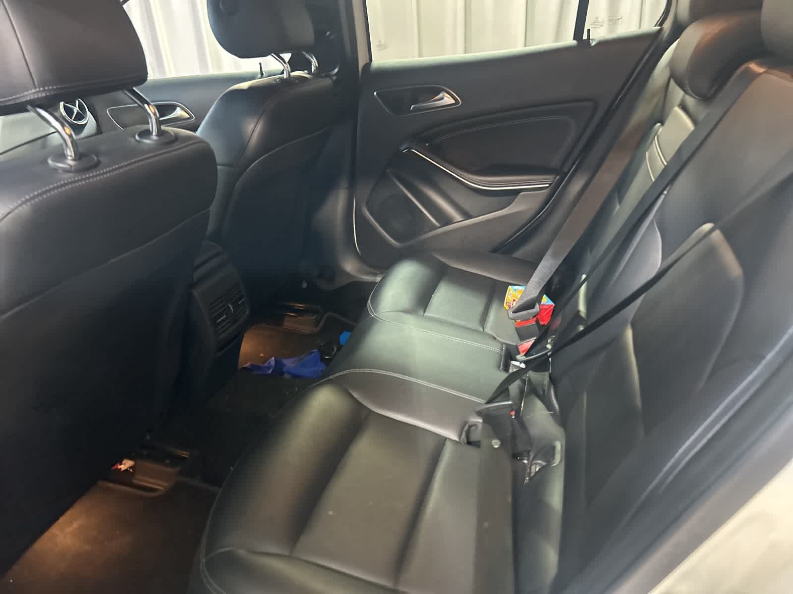 Thumbnail: 2016 Mercedes-Benz GLA - 20