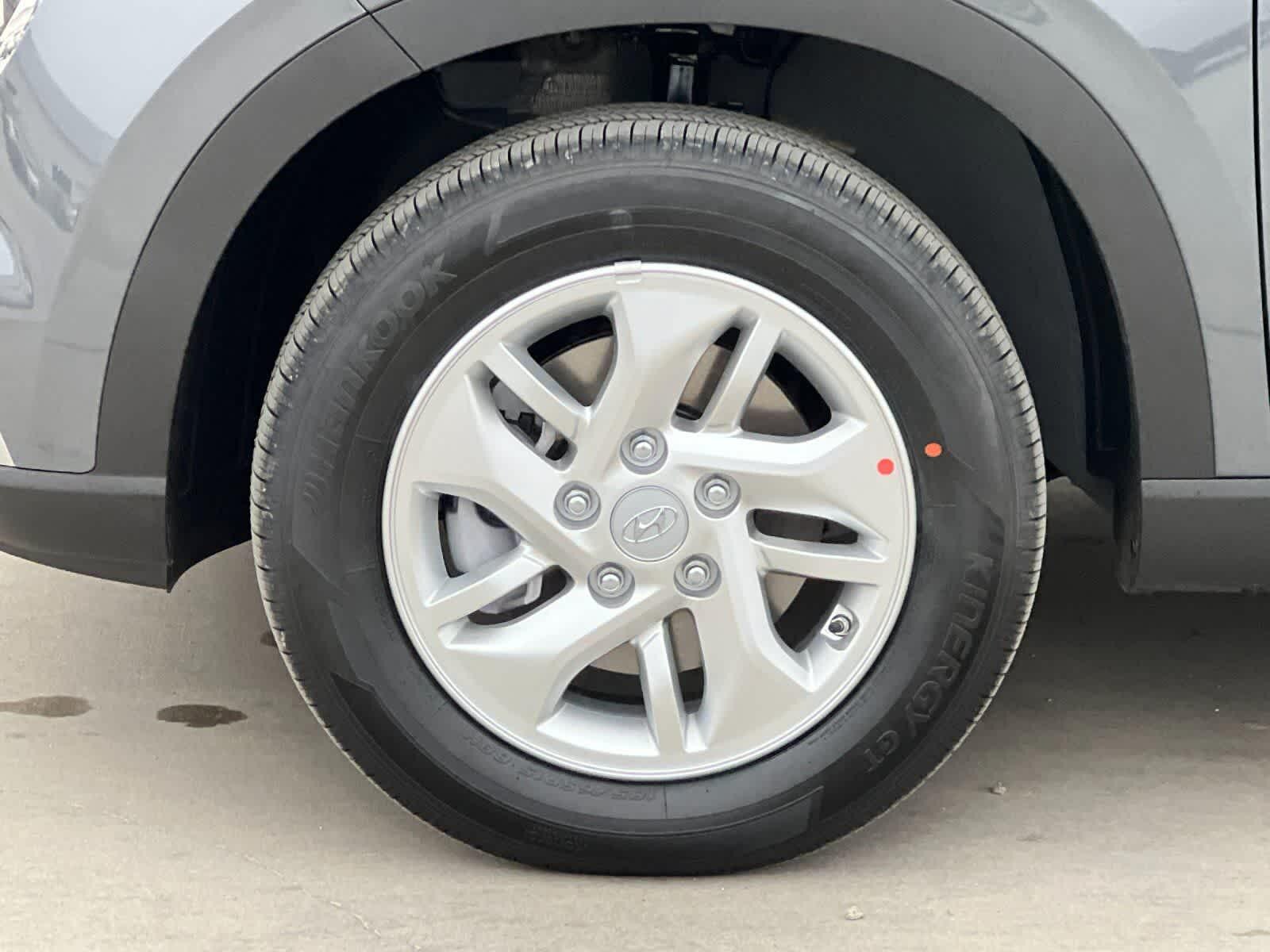 Thumbnail: 2026 Hyundai Venue - 24