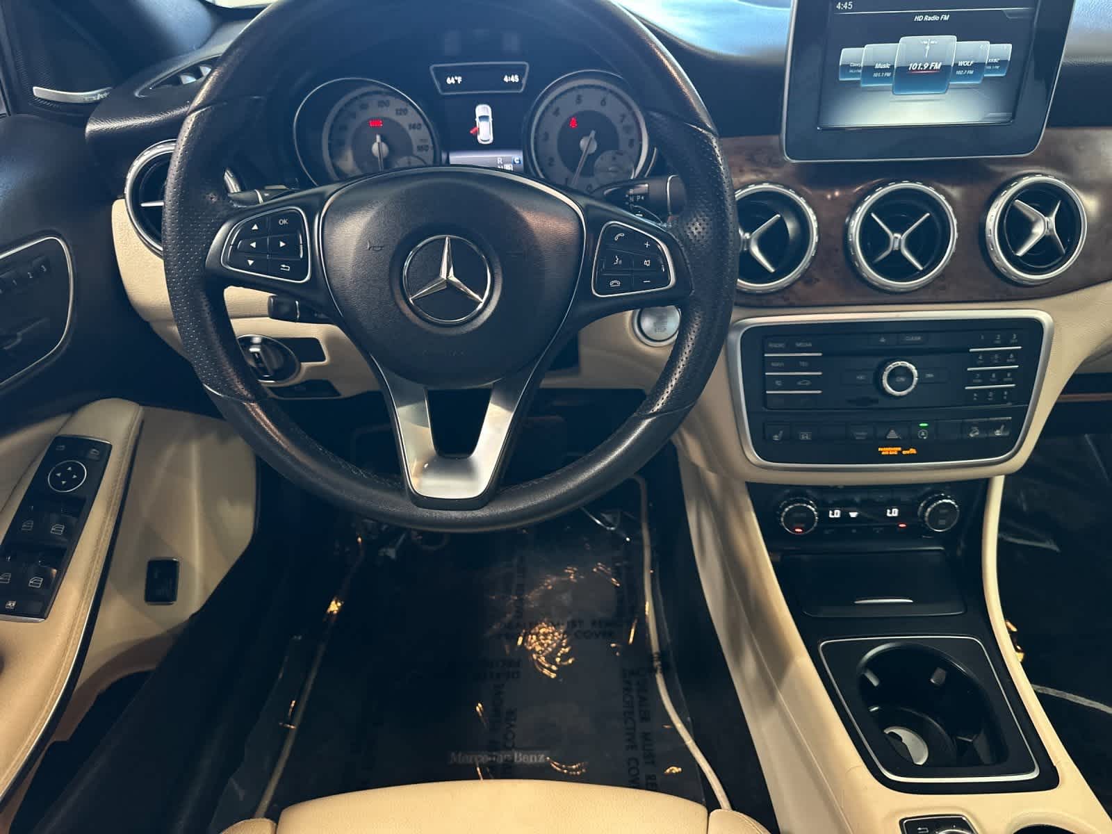 Thumbnail: 2017 Mercedes-Benz GLA - 14