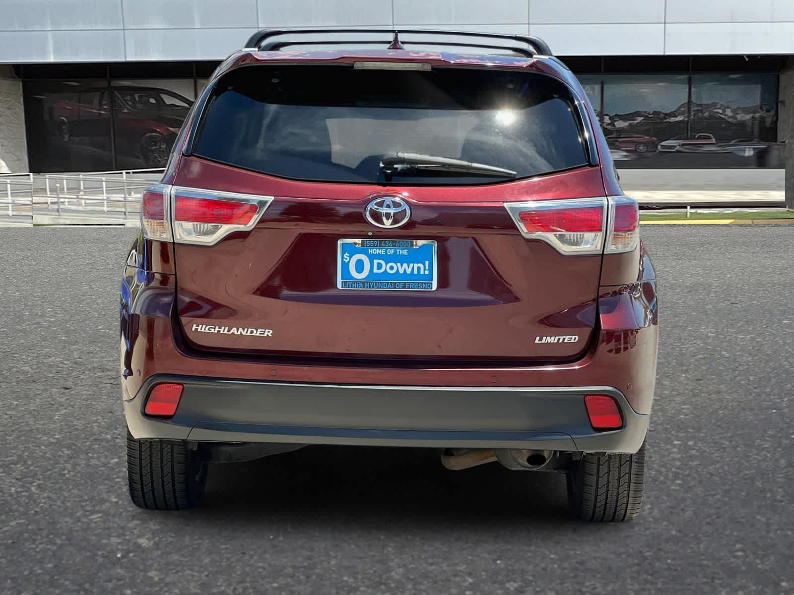 Thumbnail: 2015 Toyota Highlander - 7