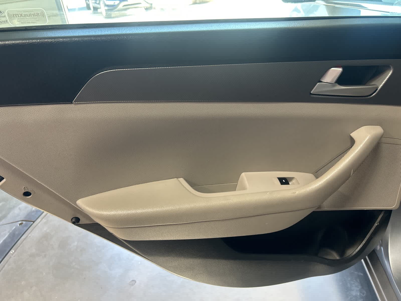 Thumbnail: 2015 Hyundai Sonata - 16