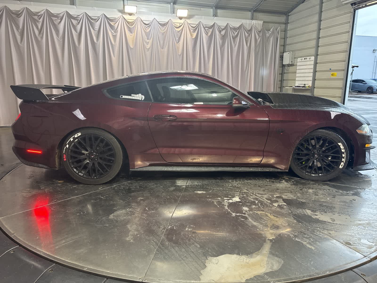 Thumbnail: 2018 Ford Mustang - 4