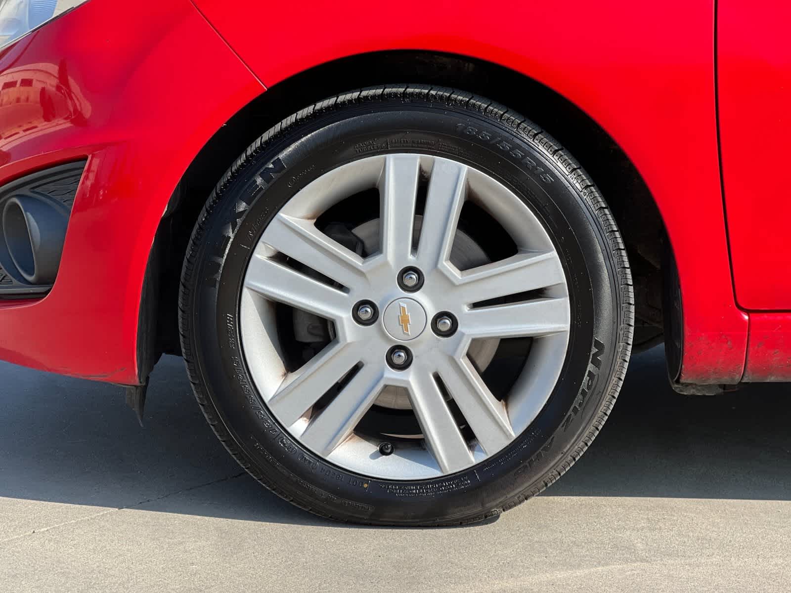 Thumbnail: 2015 Chevrolet Spark - 25