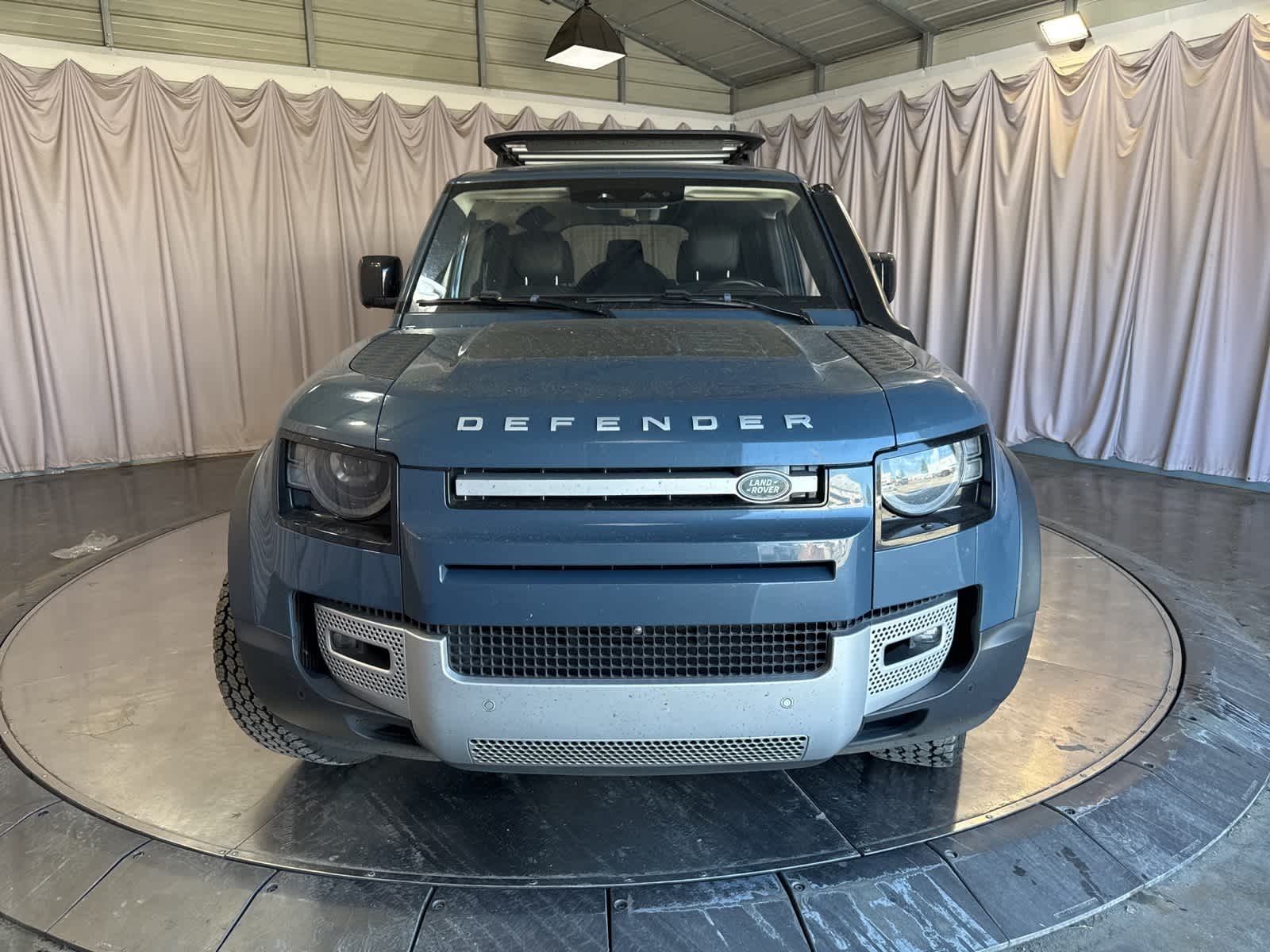 Thumbnail: 2020 Land Rover Defender - 2